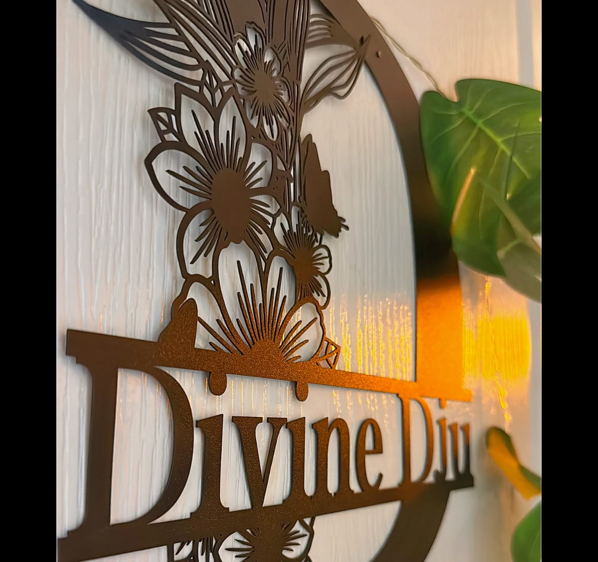 Divine Dju Trichologue Head spa thérapeute capillaire - Coiffure Hyères - Divine Dju Trichologue Head spa thérapeute capillaire - Photo Galerie - OneBooking