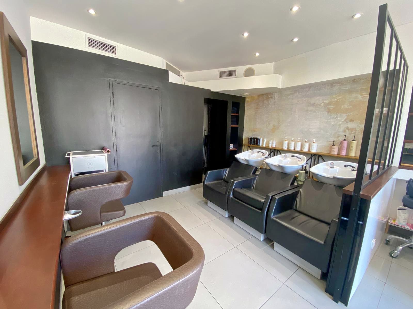 IN’ÉAL l'Esprit Coiffure - Coiffure Hyères - IN’ÉAL l'Esprit Coiffure - Photo Galerie - OneBooking