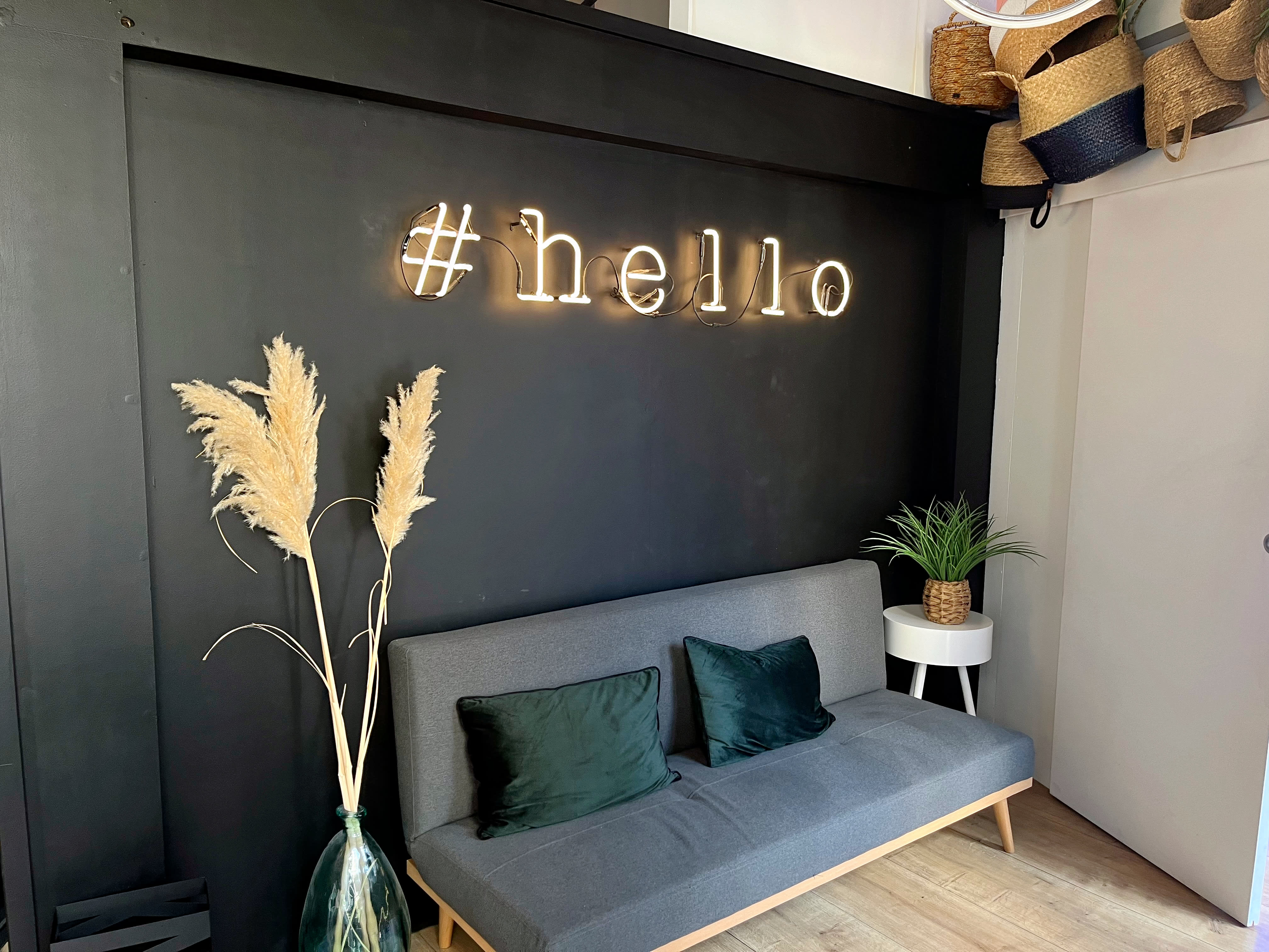Melrose place - Institut de beauté Dijon - OneBooking