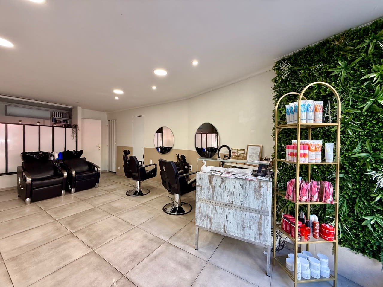 Studio MN - Coiffure Nice - Photo de couverture - OneBooking