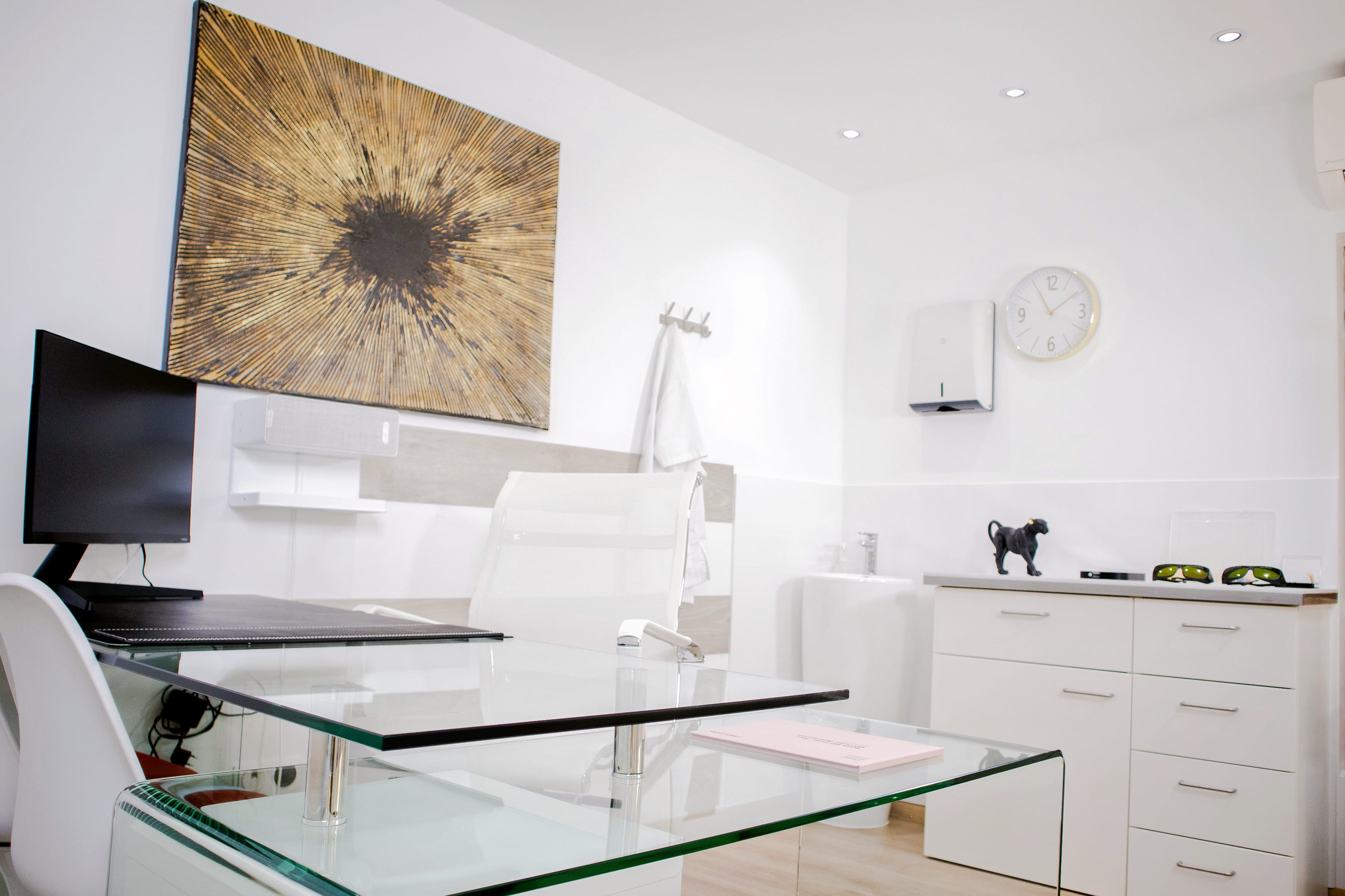ALL Aesthetics - Soin visage Cannes - ALL Aesthetics - Photo Galerie - OneBooking