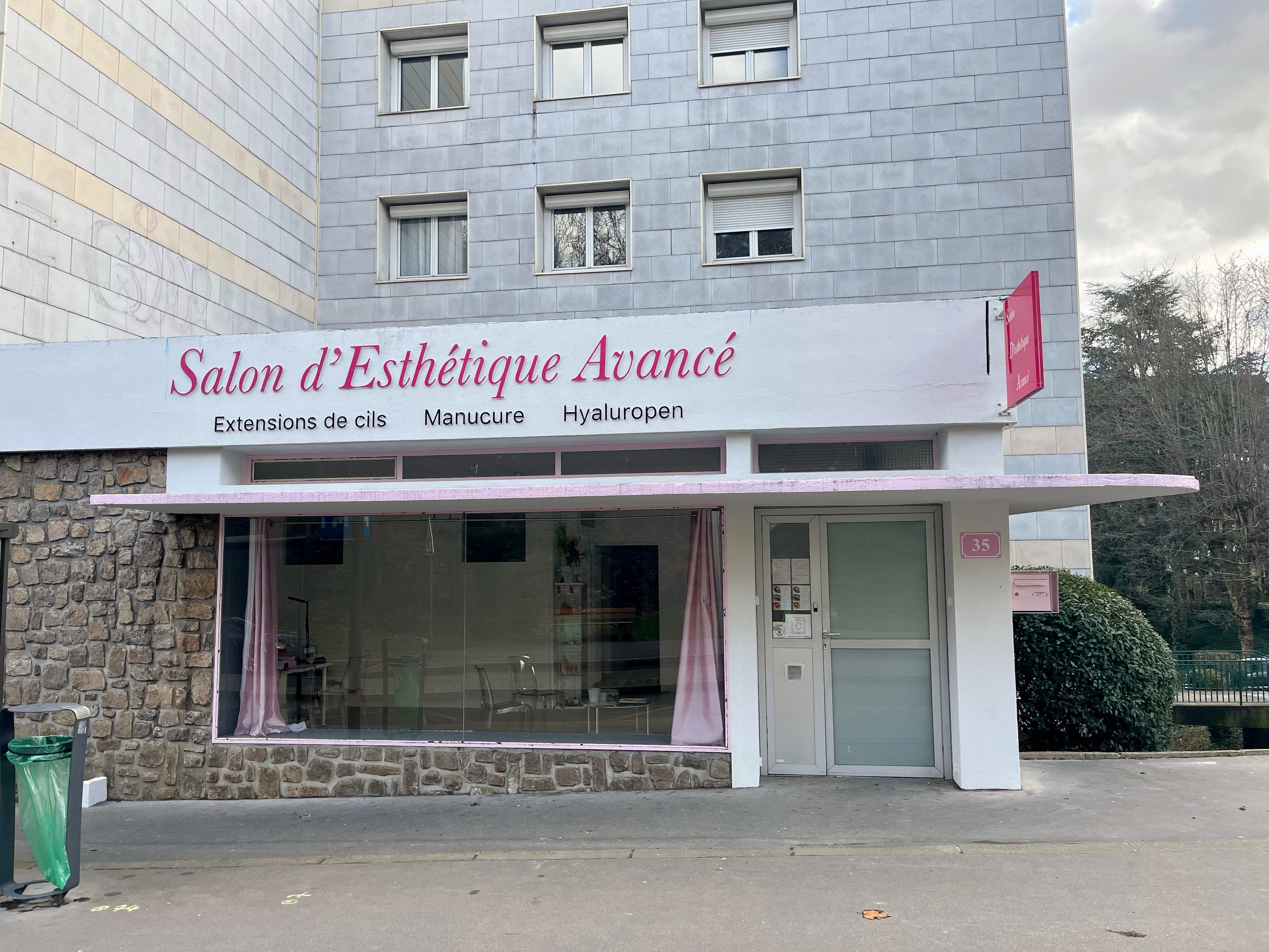 Salon Desthetique Avancé - Onglerie Saint-Étienne - OneBooking