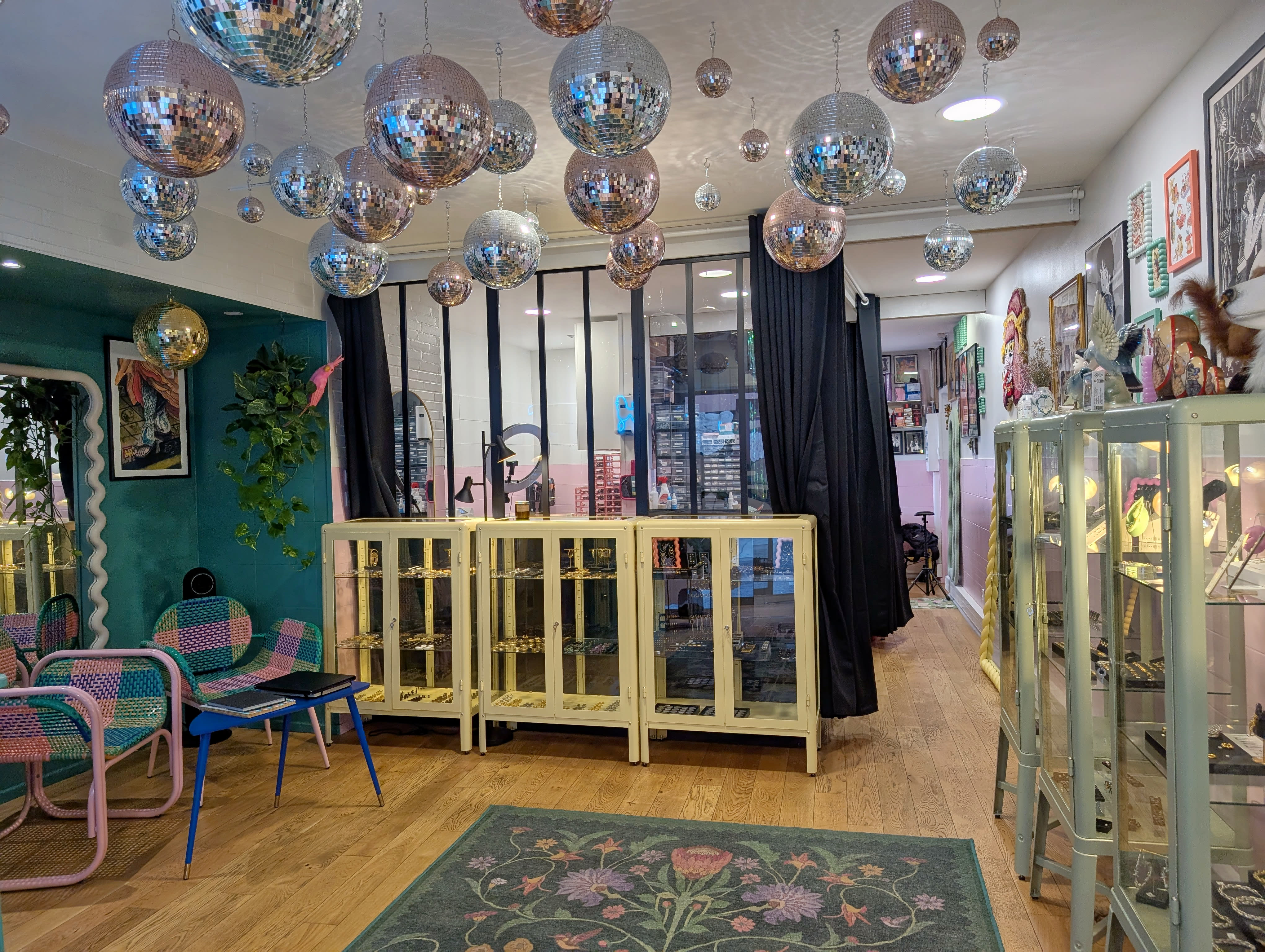 Atomic Flesh - Institut de beauté Toulouse - OneBooking