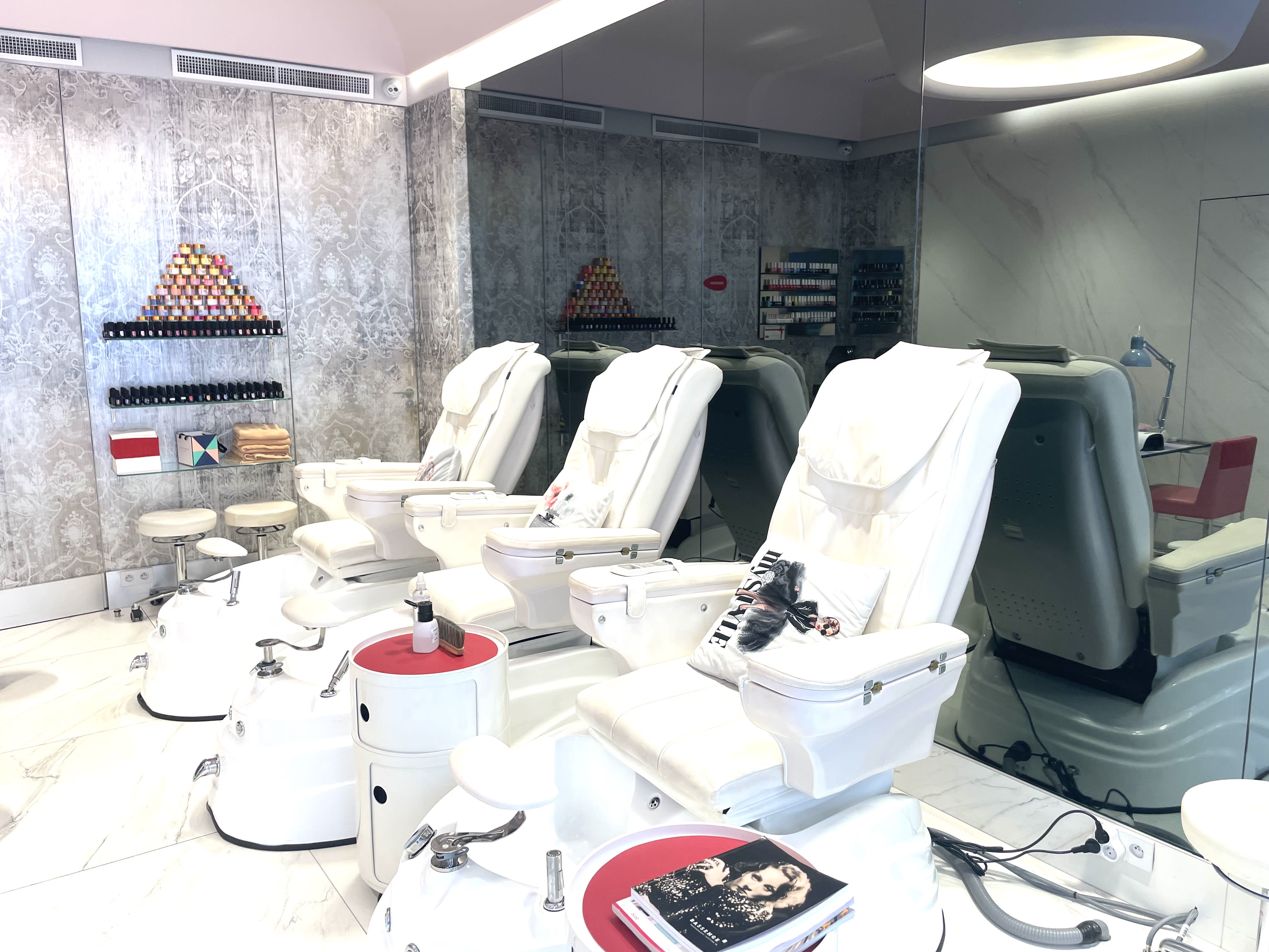 Nails Luxe75