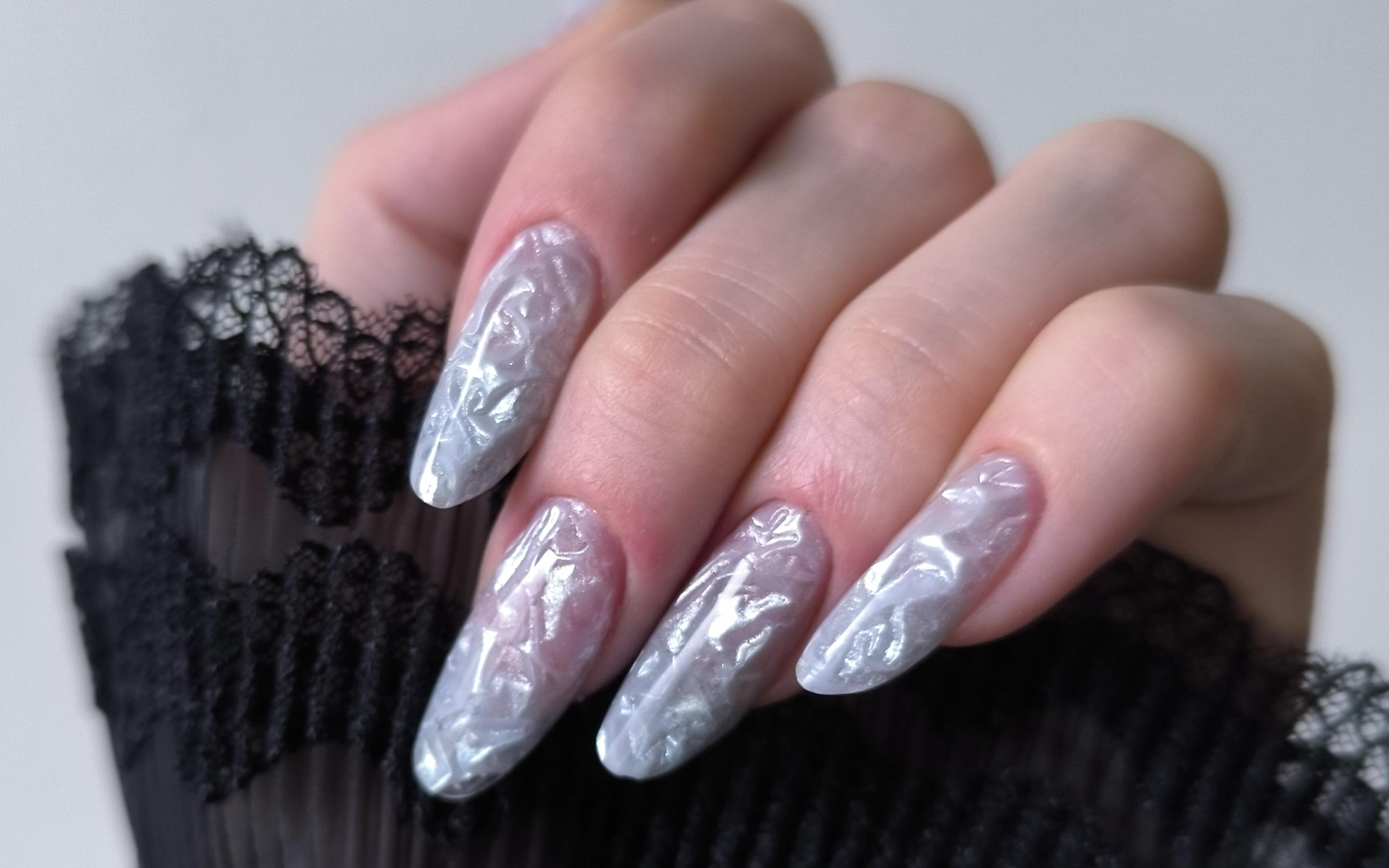 Nails by Aphrodite - Onglerie Poitiers - OneBooking