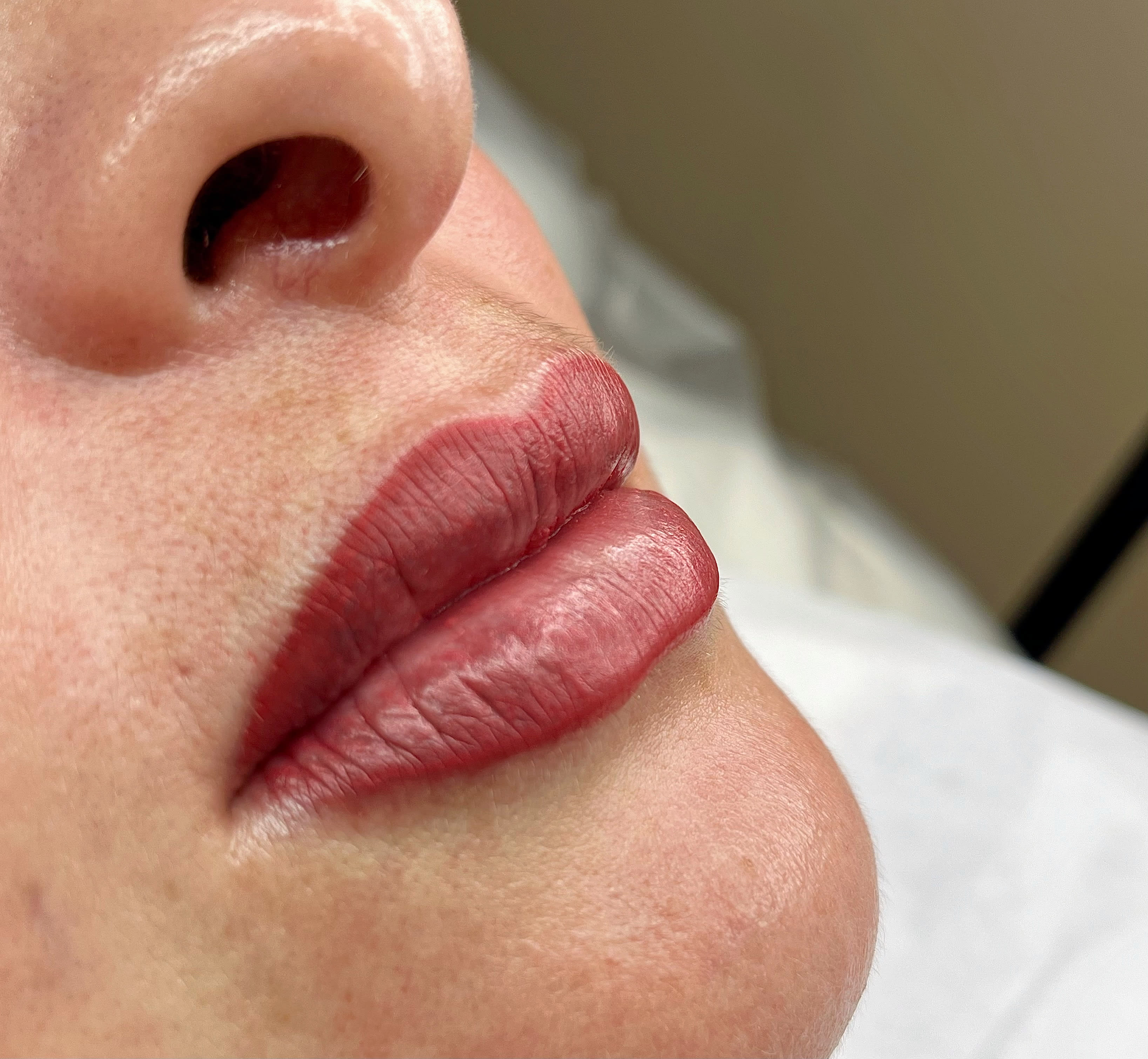MARJORIE MAKEOVER - Institut de beauté Cannes - MARJORIE MAKEOVER - Photo Galerie - OneBooking