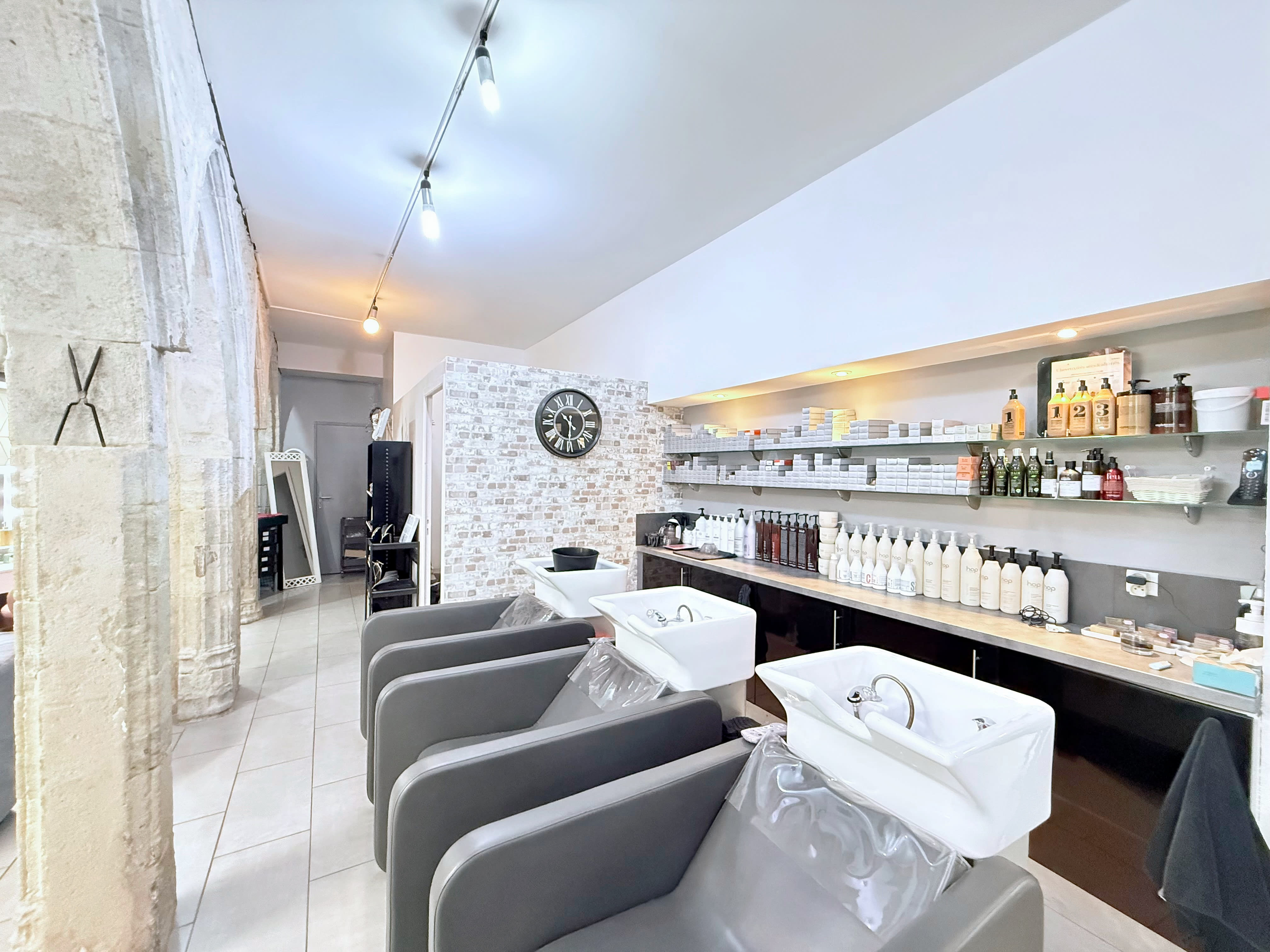 1 Instant Pour Soi by Le Salon de Juliette - Institut de beauté Béziers - 1 Instant Pour Soi by Le Salon de Juliette - Photo Galerie - OneBooking