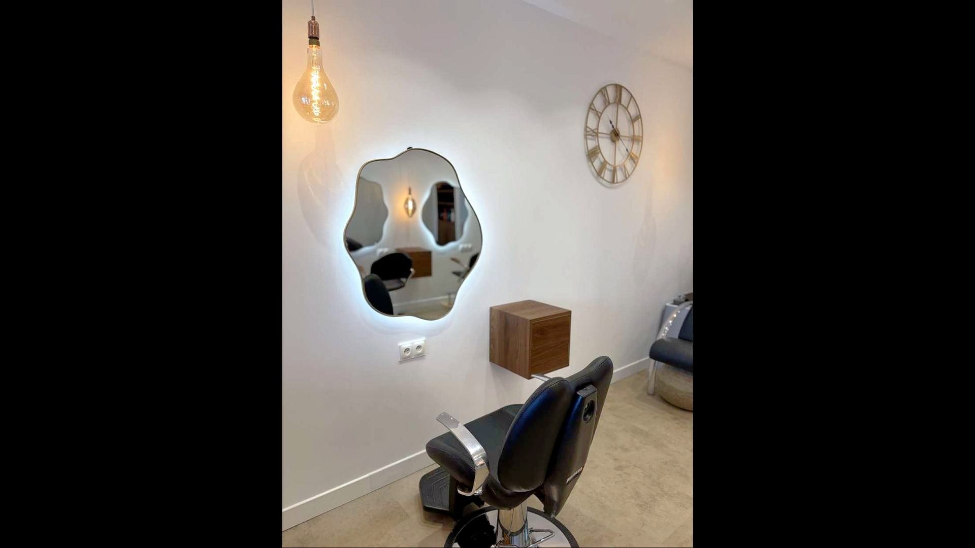 Lomi - coiffure & esthétique - Institut de beauté Nantes Zola - Lomi - coiffure & esthétique - Photo Galerie - OneBooking