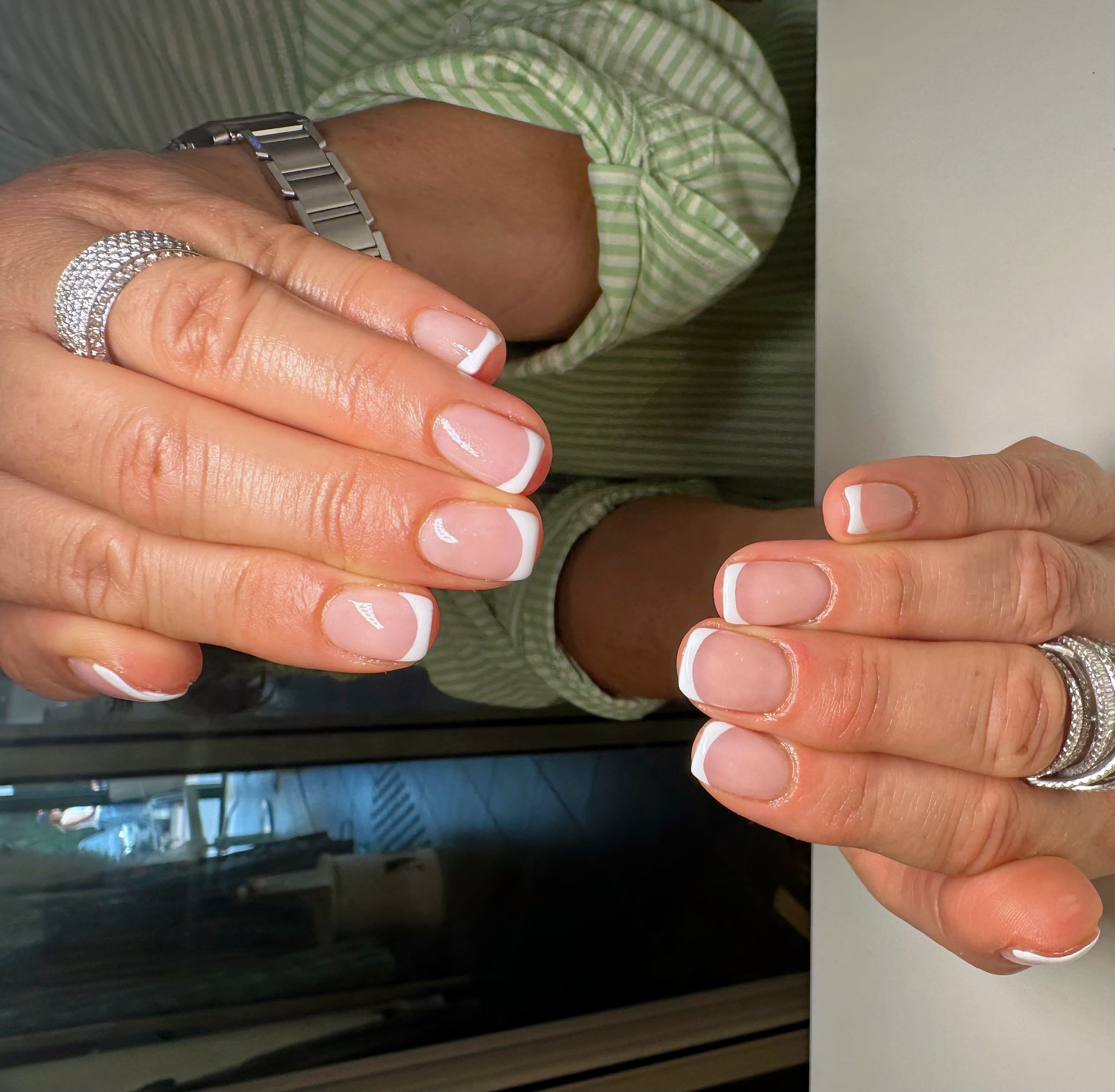 MC Beauty Lounge - Institut de beauté Cannes - MC Beauty Lounge - Photo Galerie - OneBooking