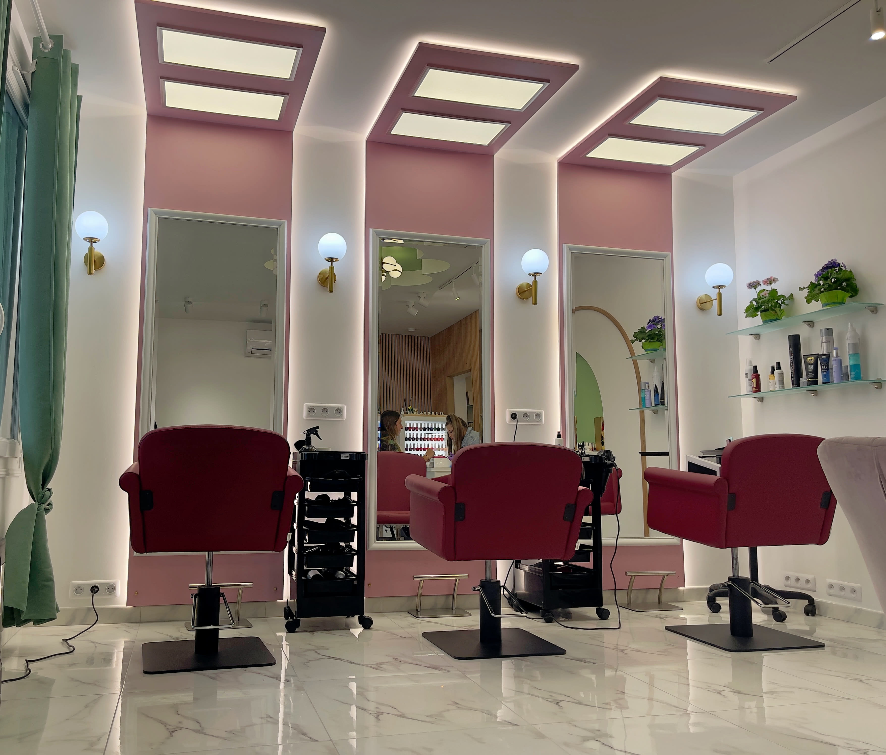 Bar à beauté by Adela