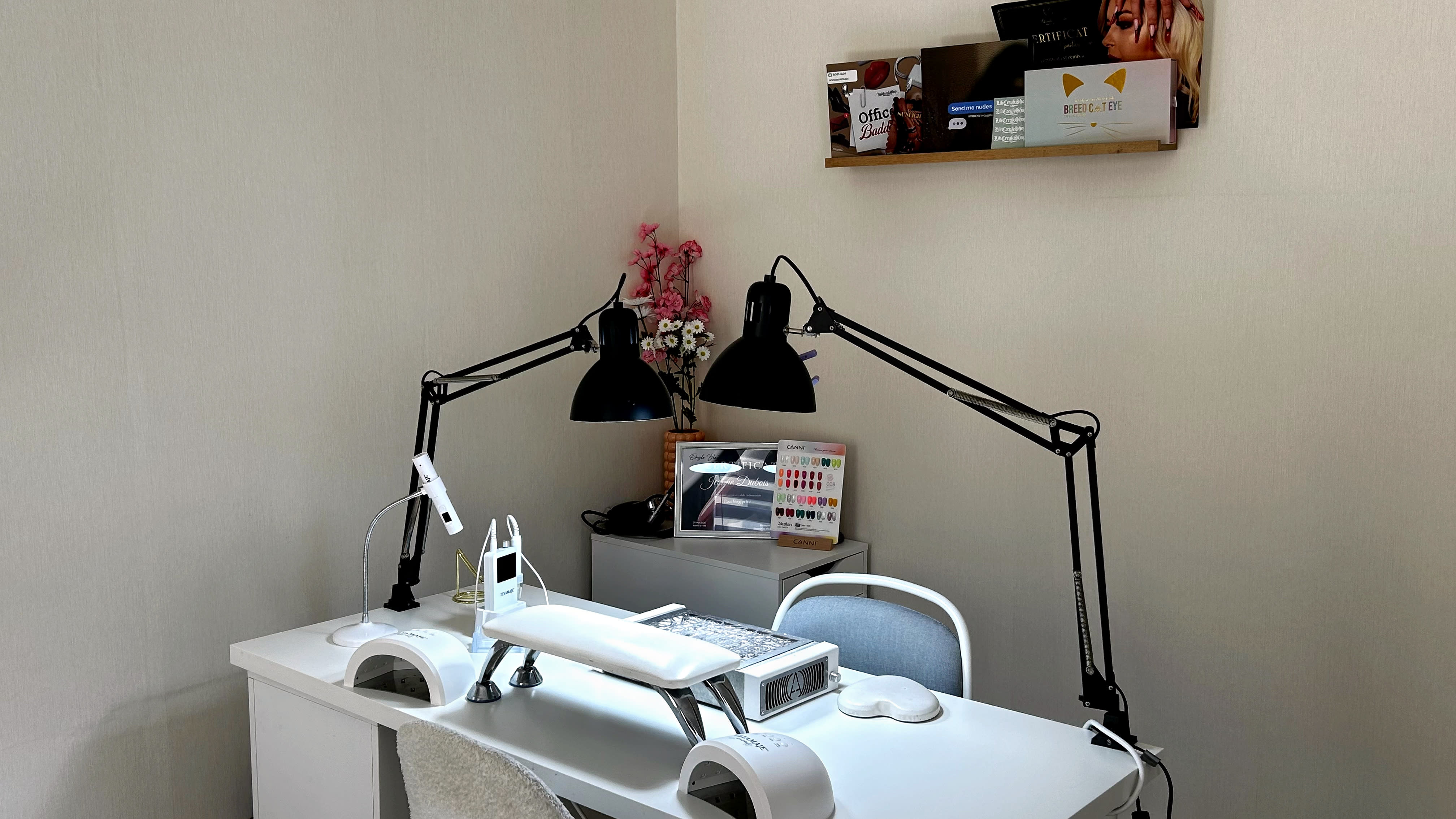 Nailed by Jeanne - Onglerie Reims - OneBooking