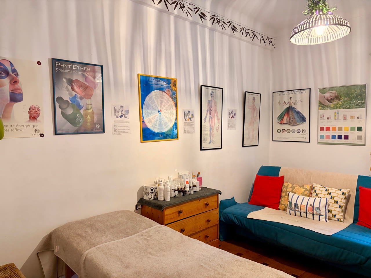 Lydia DI GIOSIA Soins du Visage, Massages Bien être Drainage lymphatique aux ventouses
