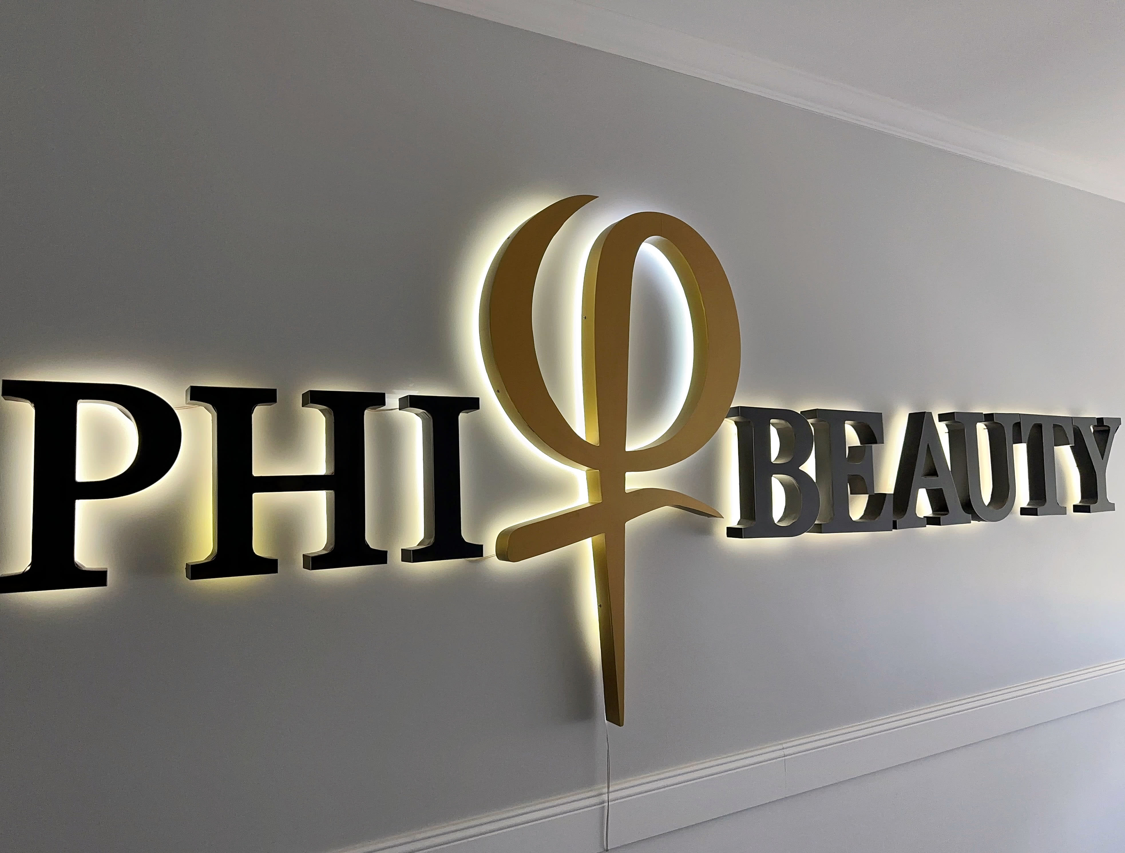 PhiBeauty by Catalina Balan