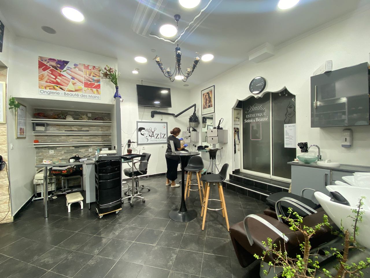 Coiffure Grosso & Esthétique - Soin visage Nice - Coiffure Grosso & Esthétique - Photo Galerie - OneBooking