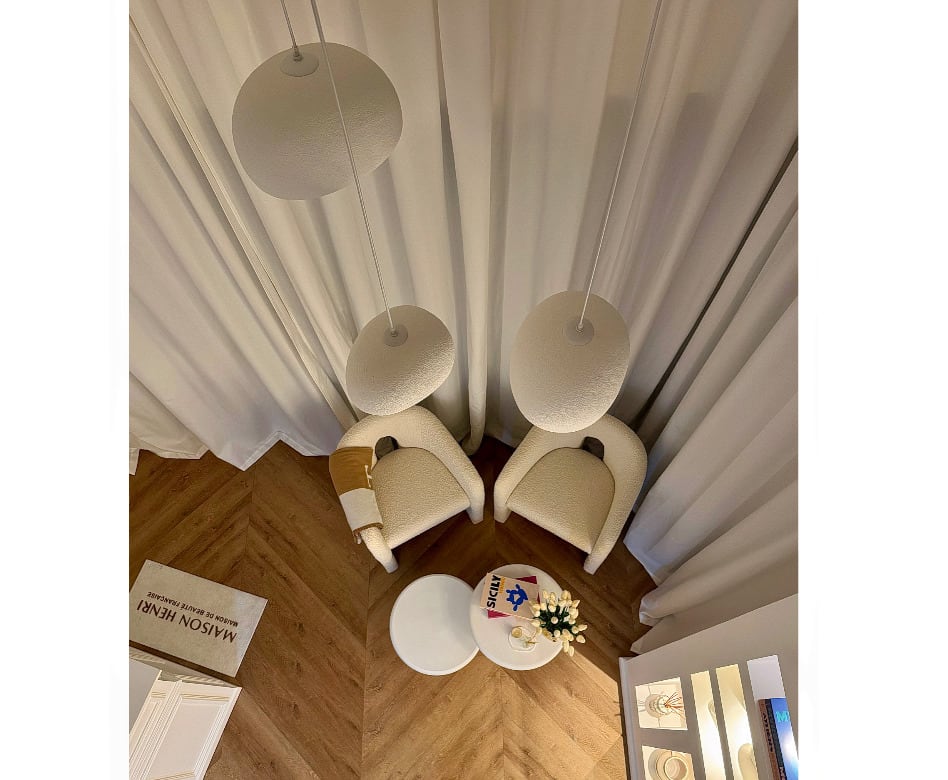 MAISON HENRI | MAISON DE BEAUTÉ FRANÇAISE - Sourcils & cils Nice - MAISON HENRI | MAISON DE BEAUTÉ FRANÇAISE - Photo Galerie - OneBooking