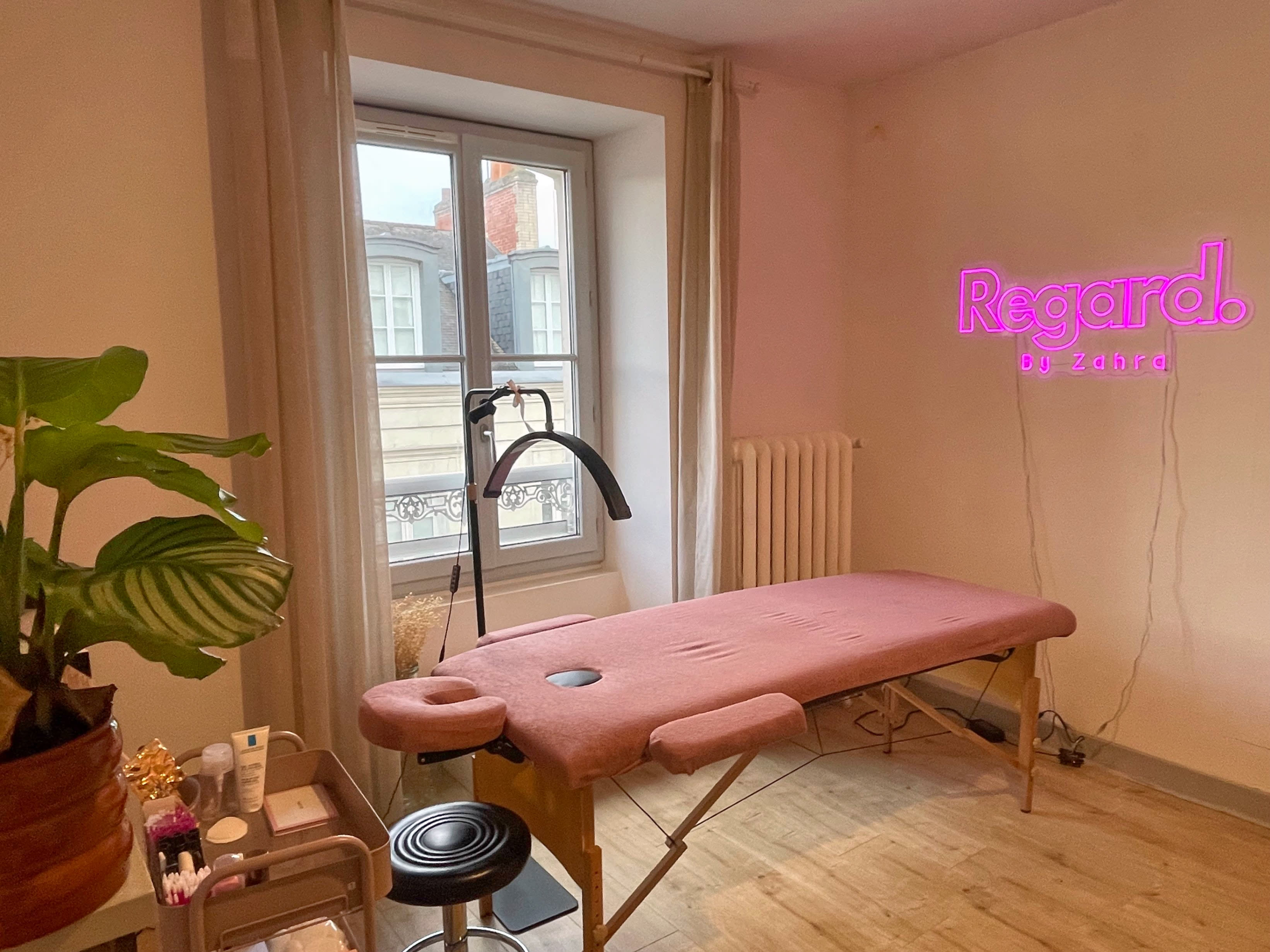 Regard by Zahra - Institut de beauté Angers - OneBooking
