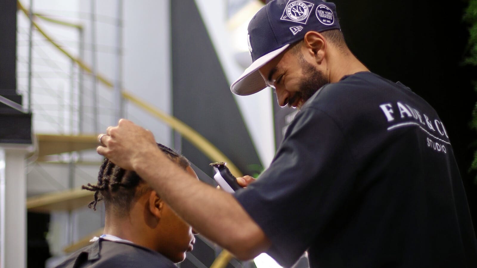 JIMS BARBER 6 - Coiffure Cannes - Photo de couverture - OneBooking
