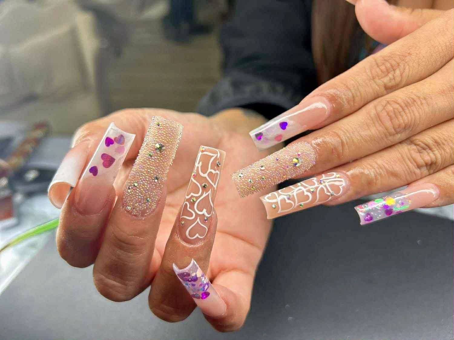 DJ NAILS - Institut de beauté Antibes - DJ NAILS - Photo Galerie - OneBooking