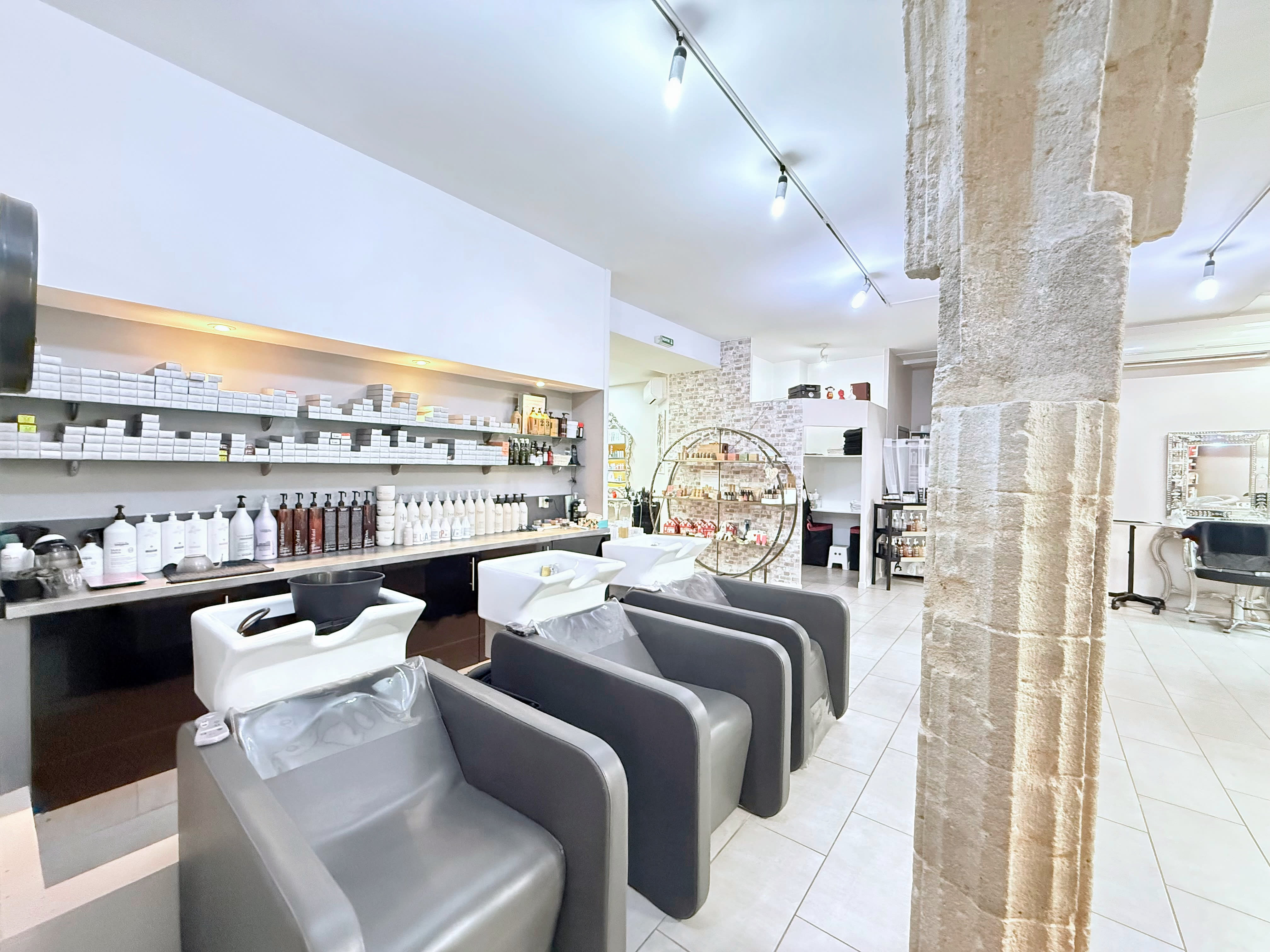 1 Instant Pour Soi by Le Salon de Juliette - Institut de beauté Béziers - 1 Instant Pour Soi by Le Salon de Juliette - Photo Galerie - OneBooking