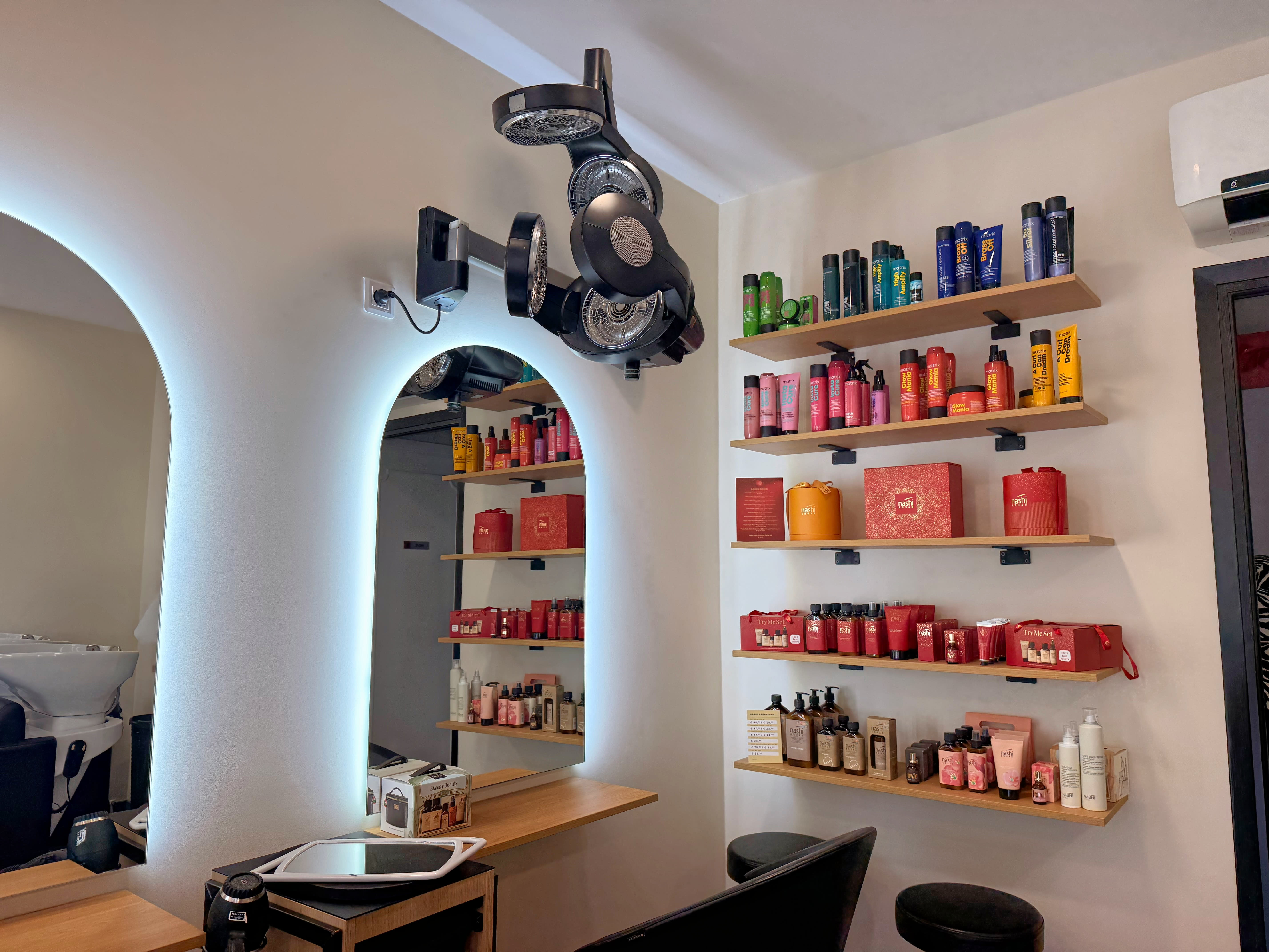 Lady And Gentleman - Coiffure Nice - Lady And Gentleman - Photo Galerie - OneBooking