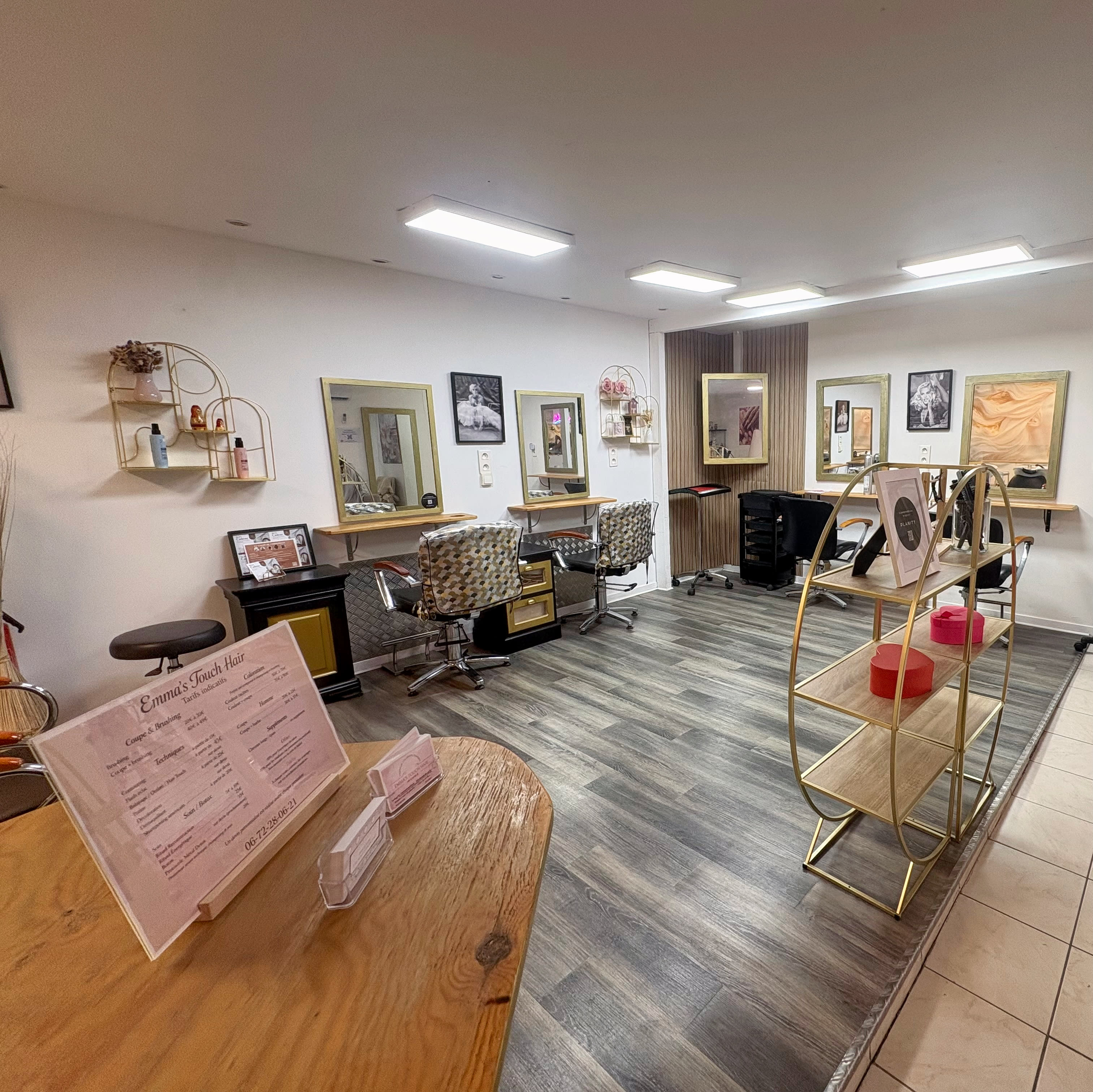 Tessa Beauty Studio & Emma’s Touch Hair - Coiffure Hyères - Tessa Beauty Studio & Emma’s Touch Hair - Photo Galerie - OneBooking
