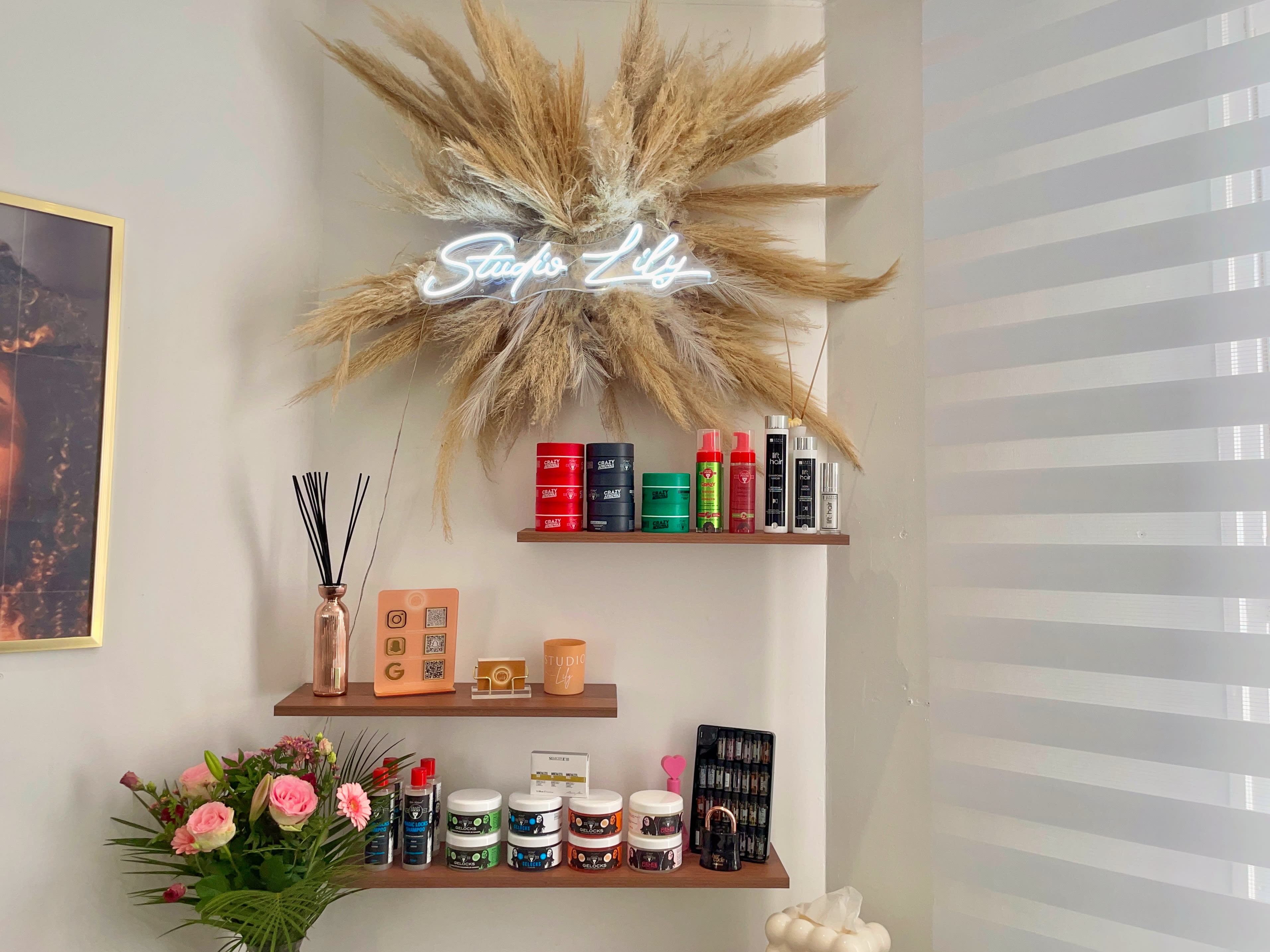Studio Lily Beauty - Coiffure Le Cannet - Studio Lily Beauty - Photo Galerie - OneBooking