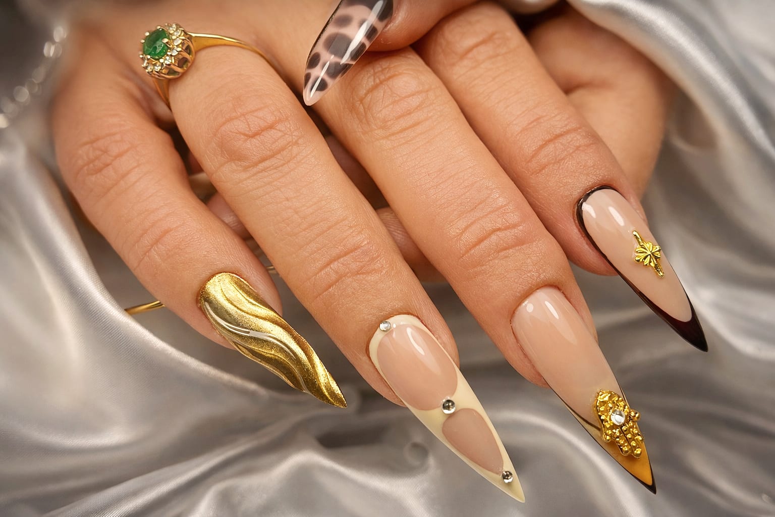 Nova Nails