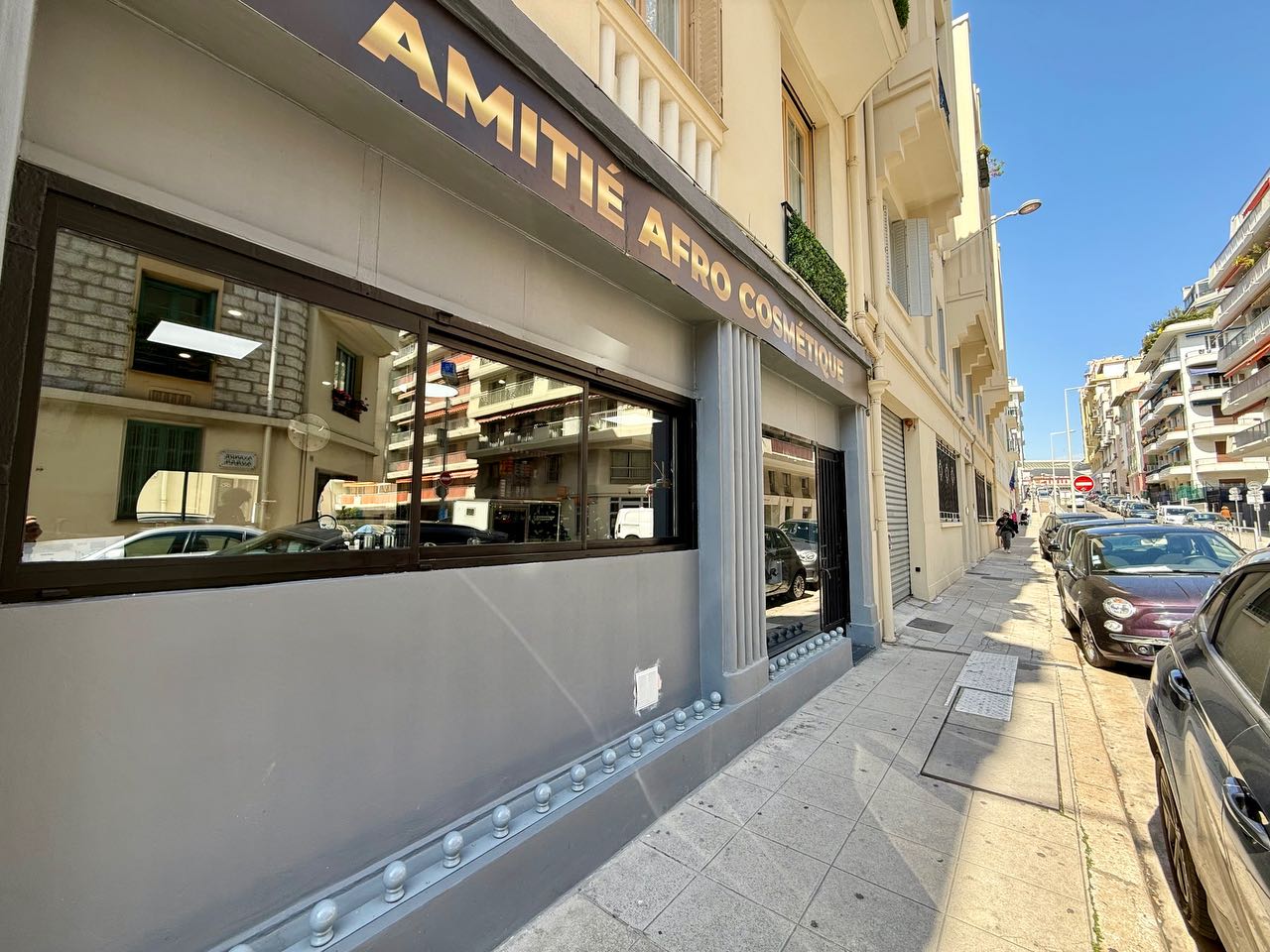 Amitié Afro Cosmétique - Coiffure Nice - Photo de couverture - OneBooking