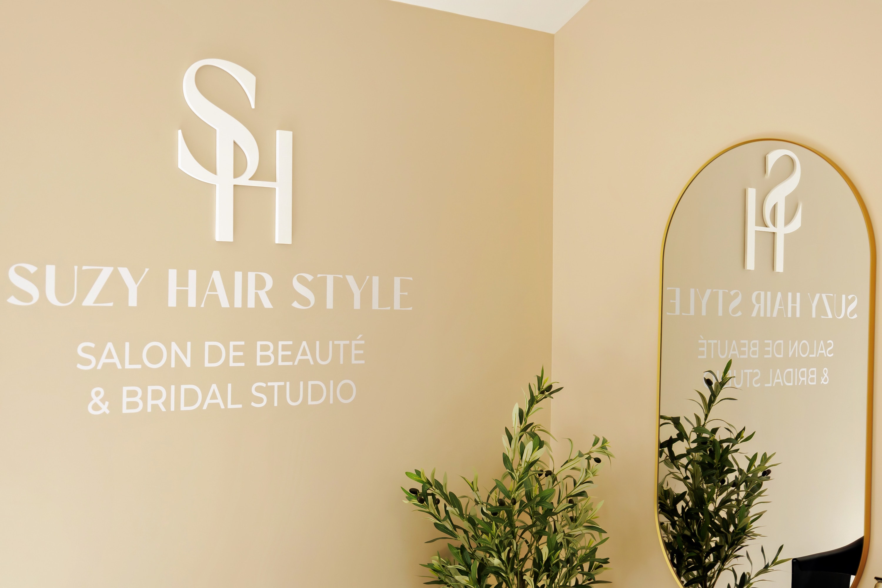 Suzy Hair Style - Coiffure Dijon - OneBooking
