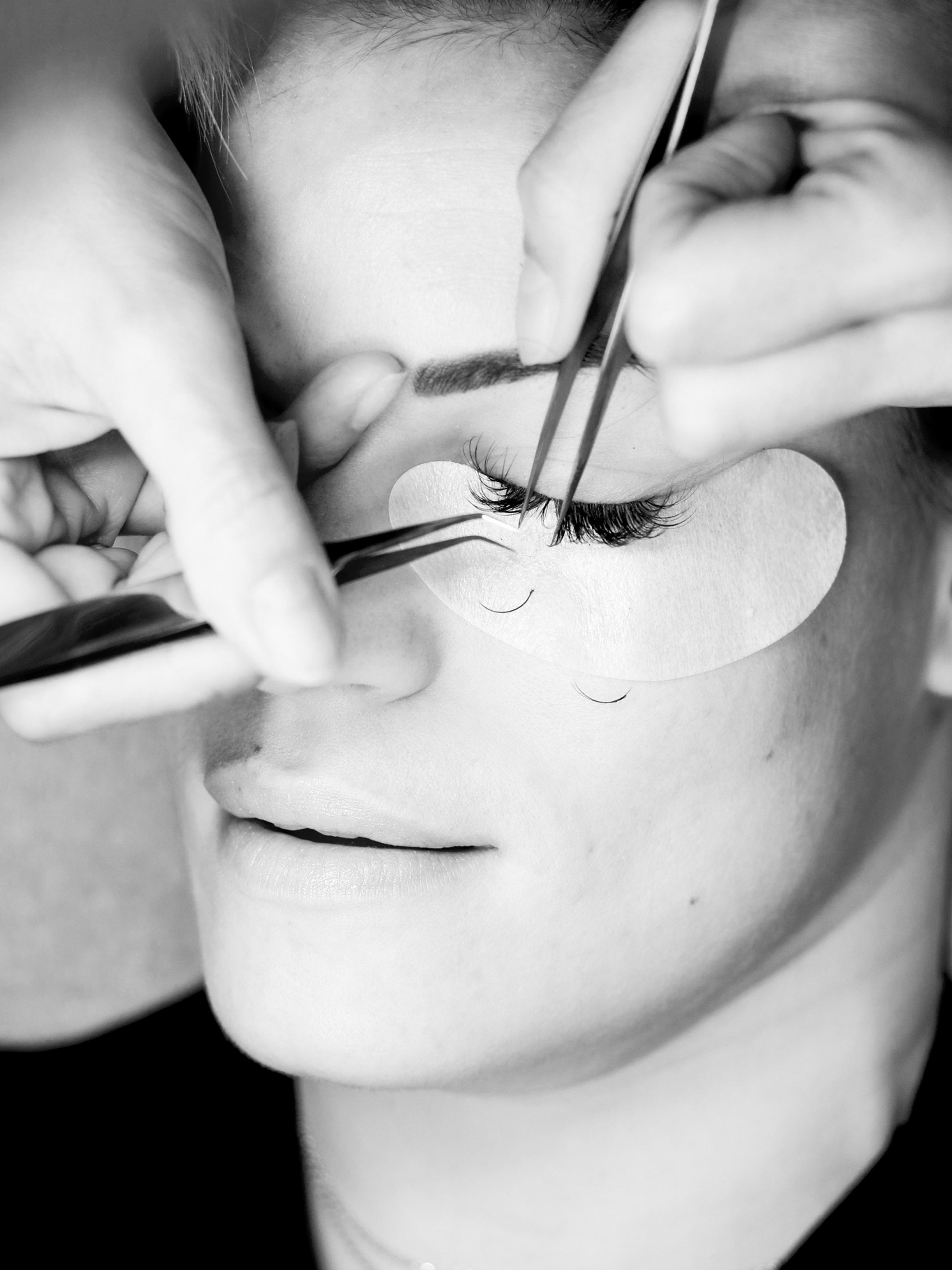 Claire Manson - Sourcils & cils Nice - Claire Manson - Photo Galerie - OneBooking