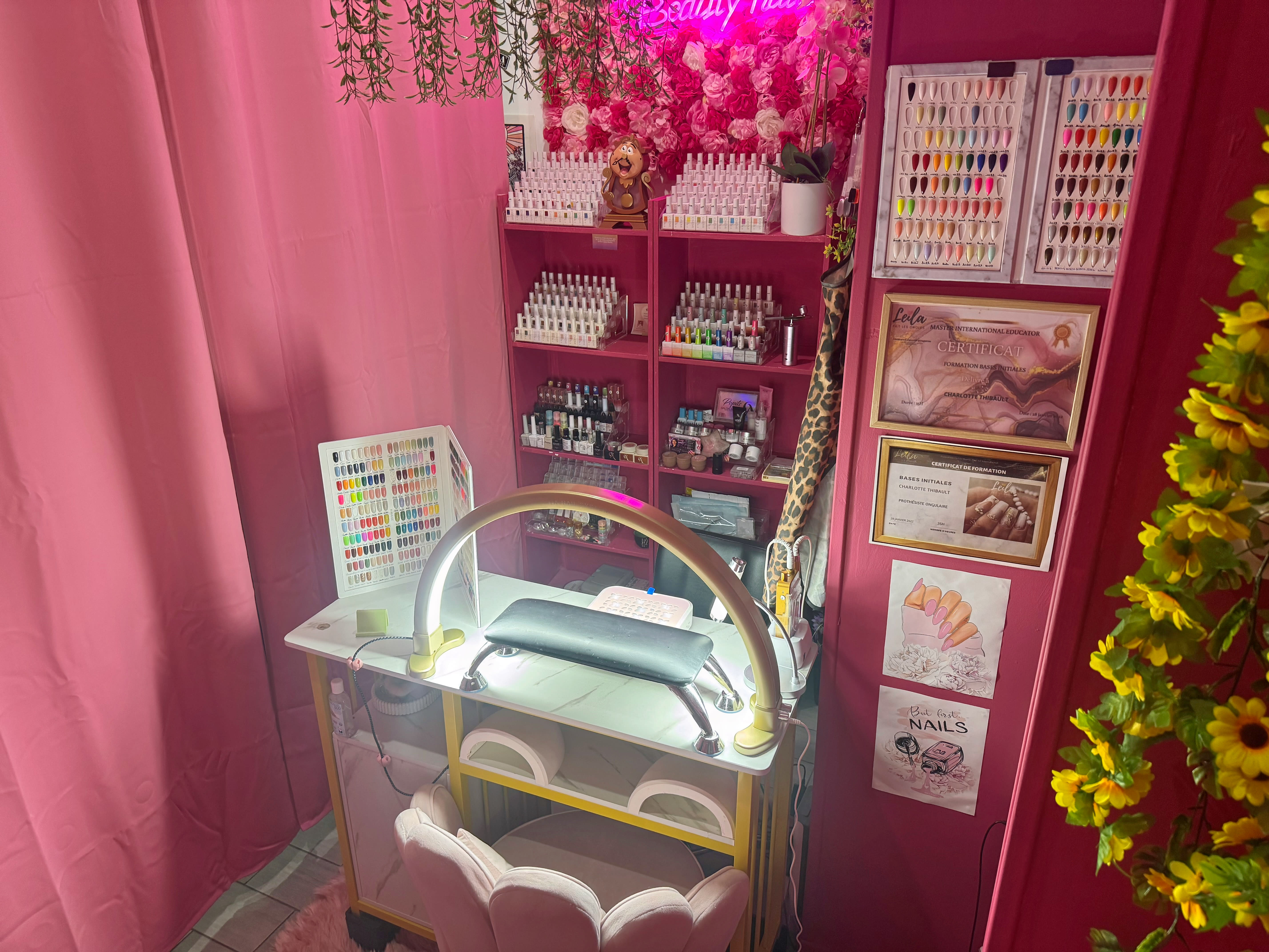 Beauty nails by cha & Mindset tattoo