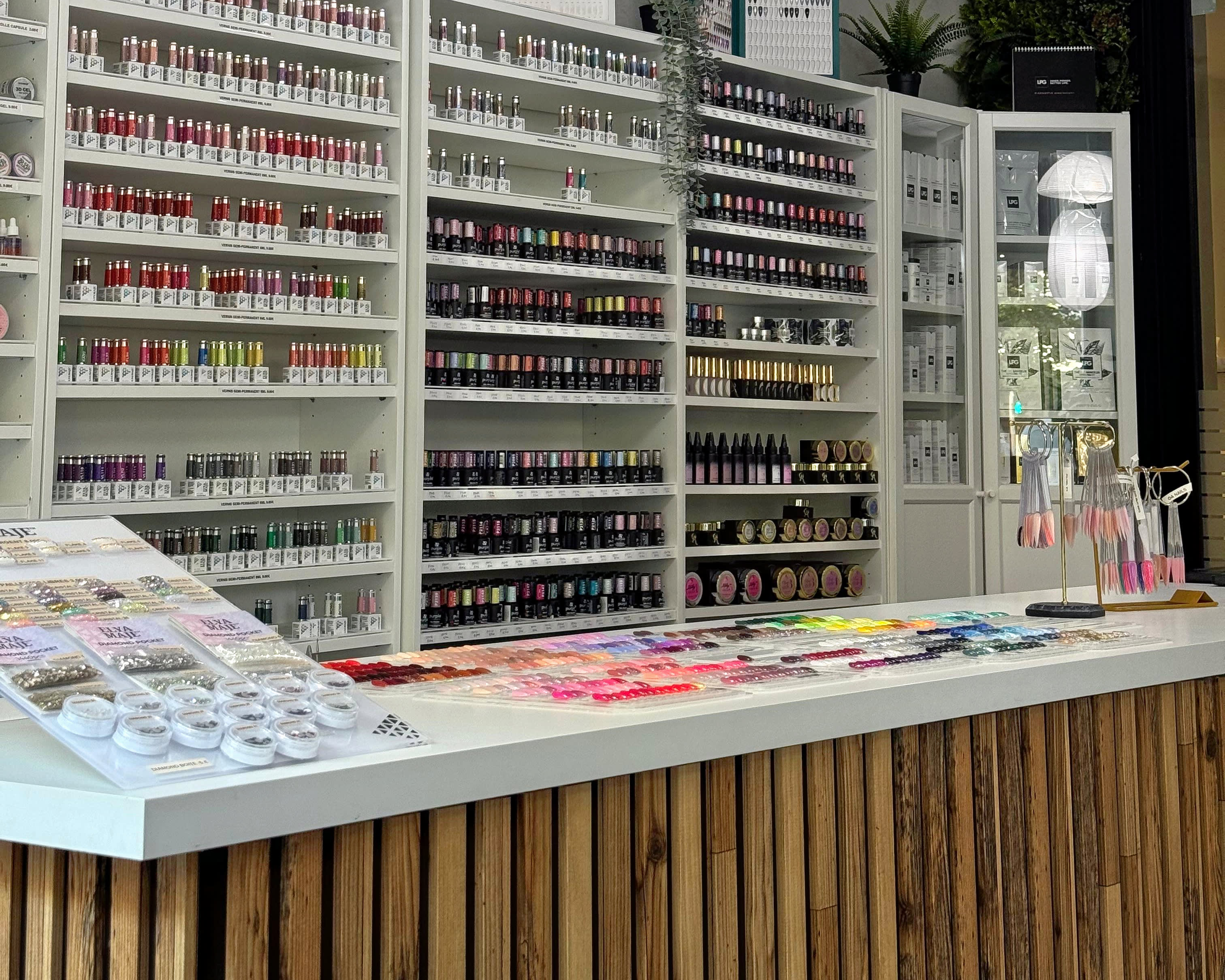 LS ACADEMIE - Sourcils & cils Nice - LS ACADEMIE - Photo Galerie - OneBooking
