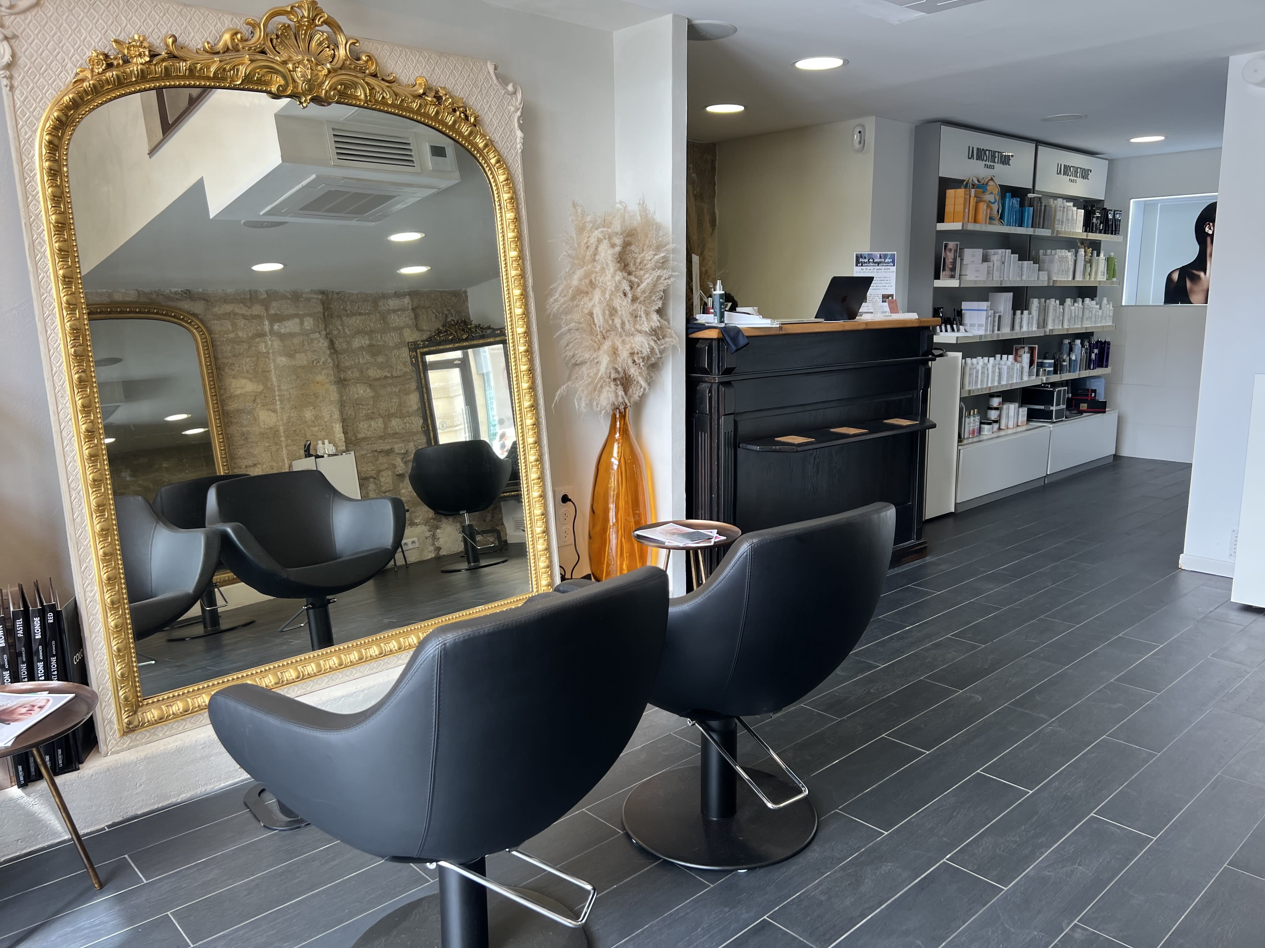 Art Comedia - Coiffure Montpellier - Art Comedia - Photo Galerie - OneBooking