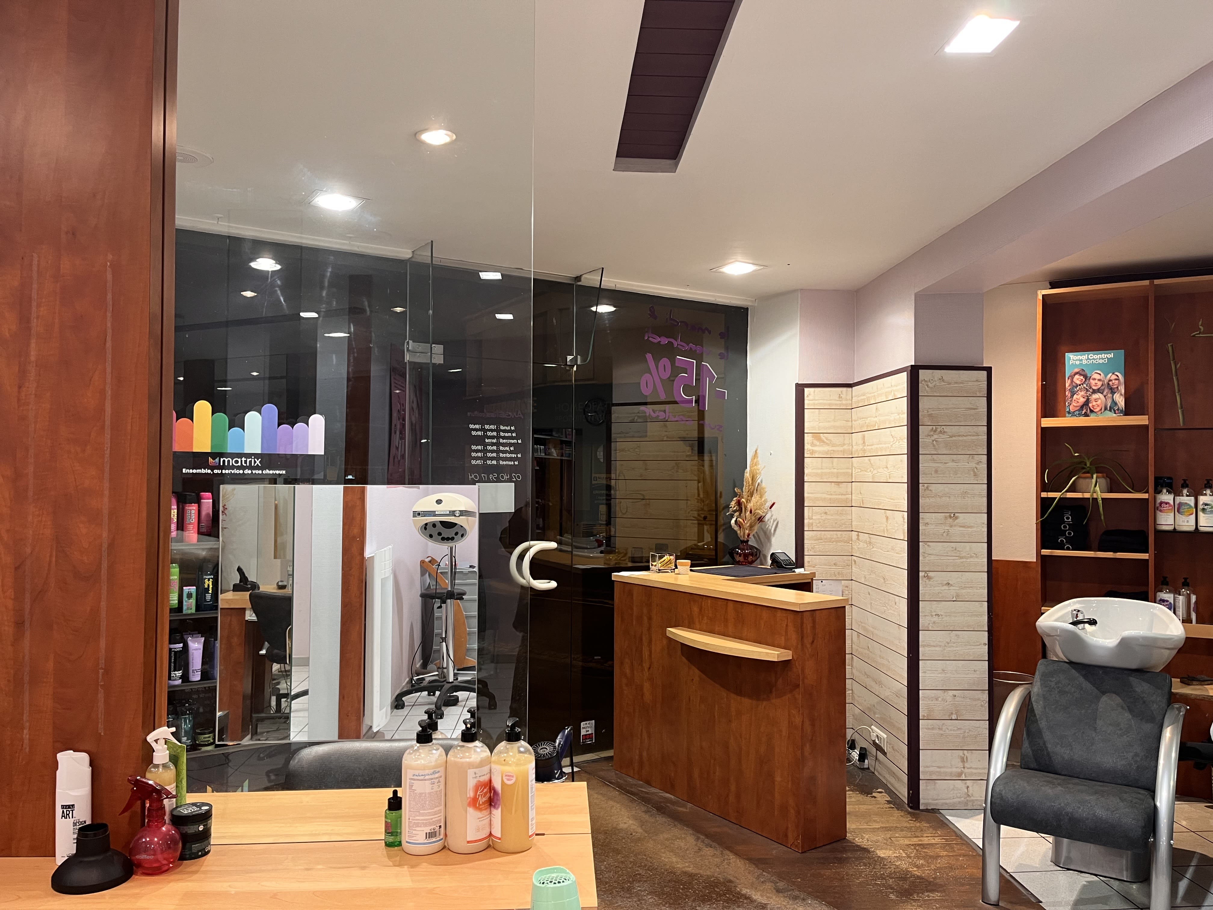 Angeliss'coiffure - Coiffure Nantes - Angeliss'coiffure - Photo Galerie - OneBooking