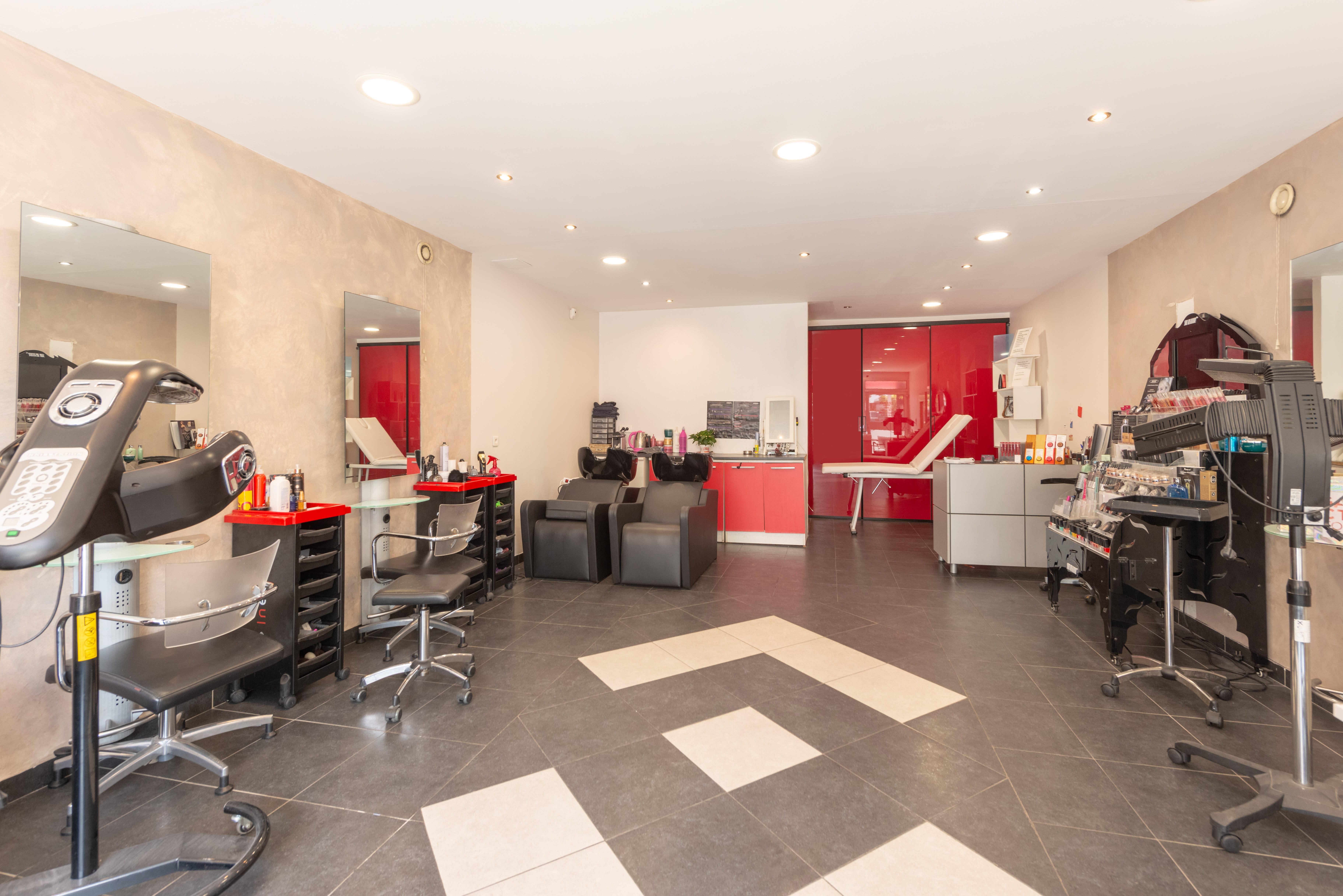 Planet' Coiffure - Coiffure Nice - Planet' Coiffure - Photo Galerie - OneBooking
