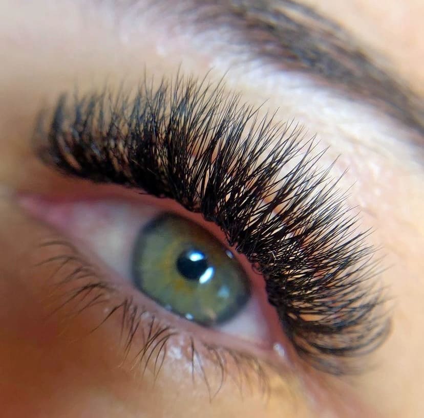 Studio Beauté AL - Sourcils & cils Nice - Studio Beauté AL - Photo Galerie - OneBooking