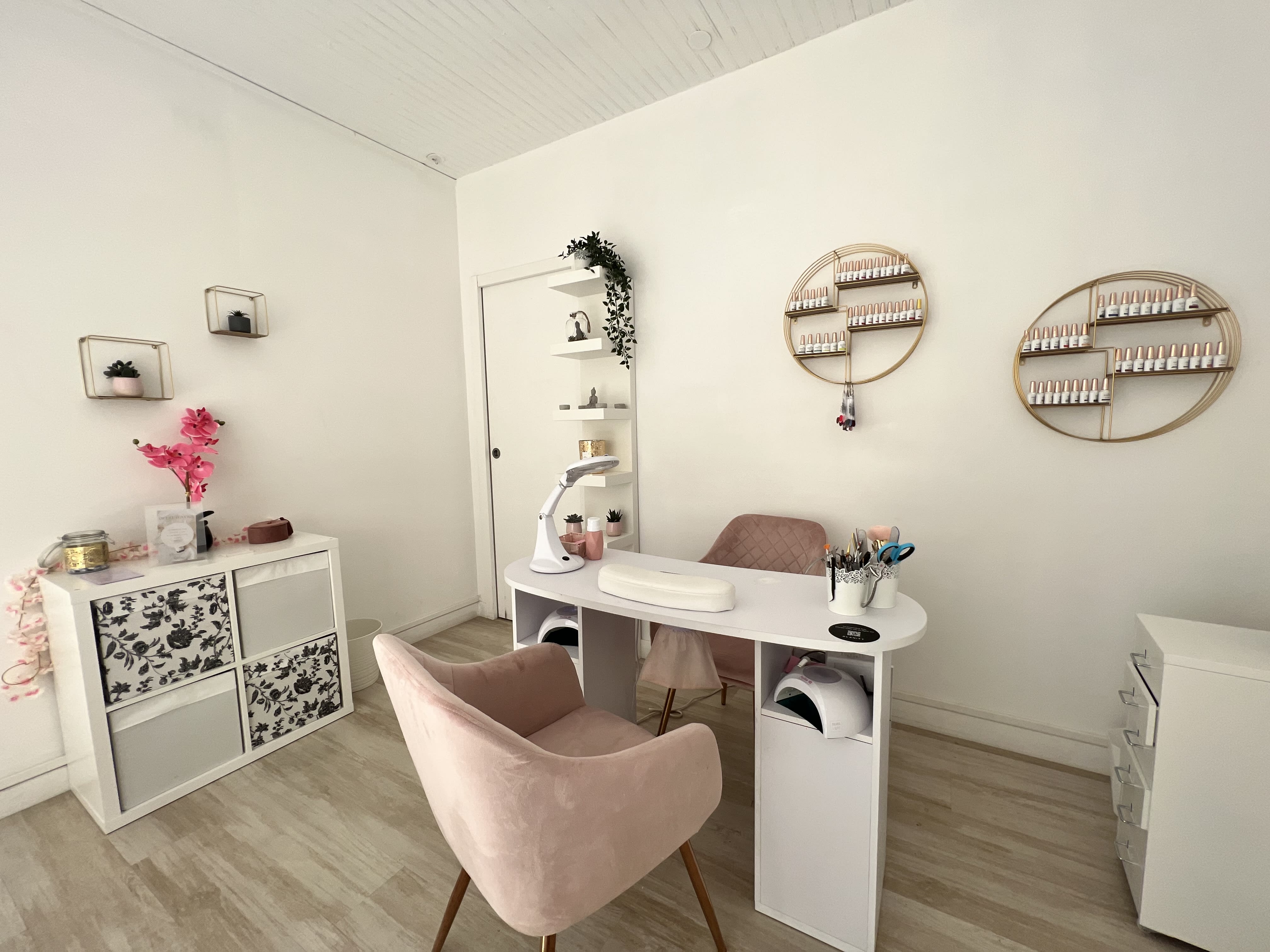 Miss beauty - Massage Nîmes - OneBooking