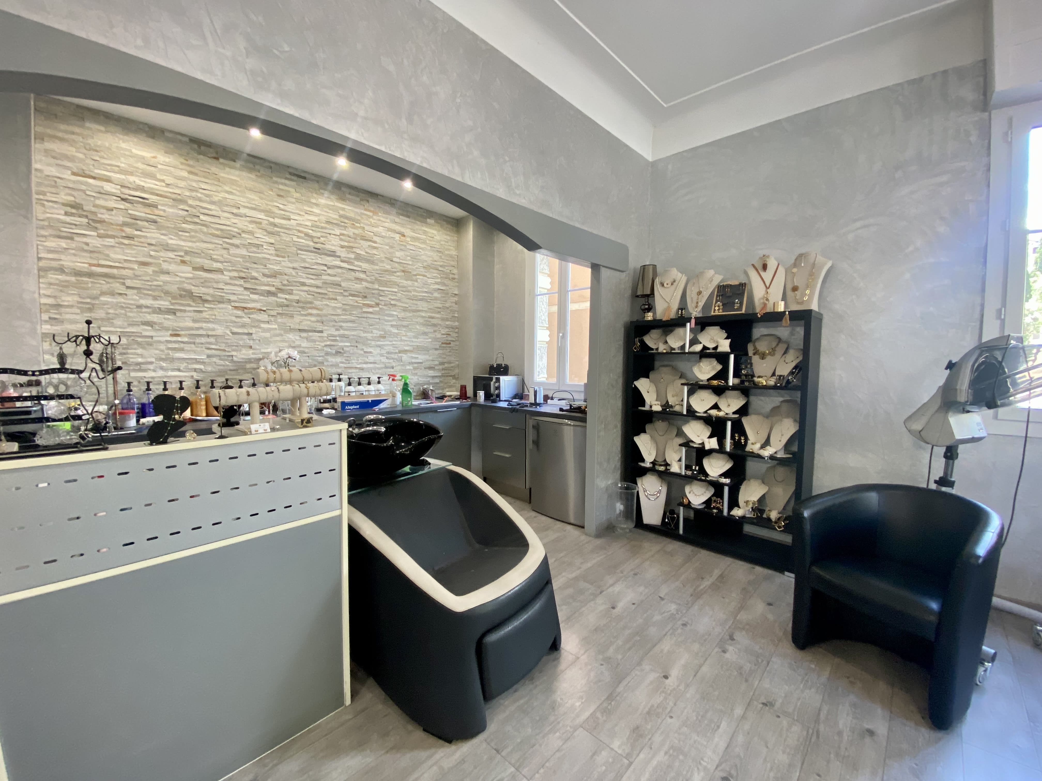Hair Nath'urel - Coiffure Nice - Hair Nath'urel - Photo Galerie - OneBooking