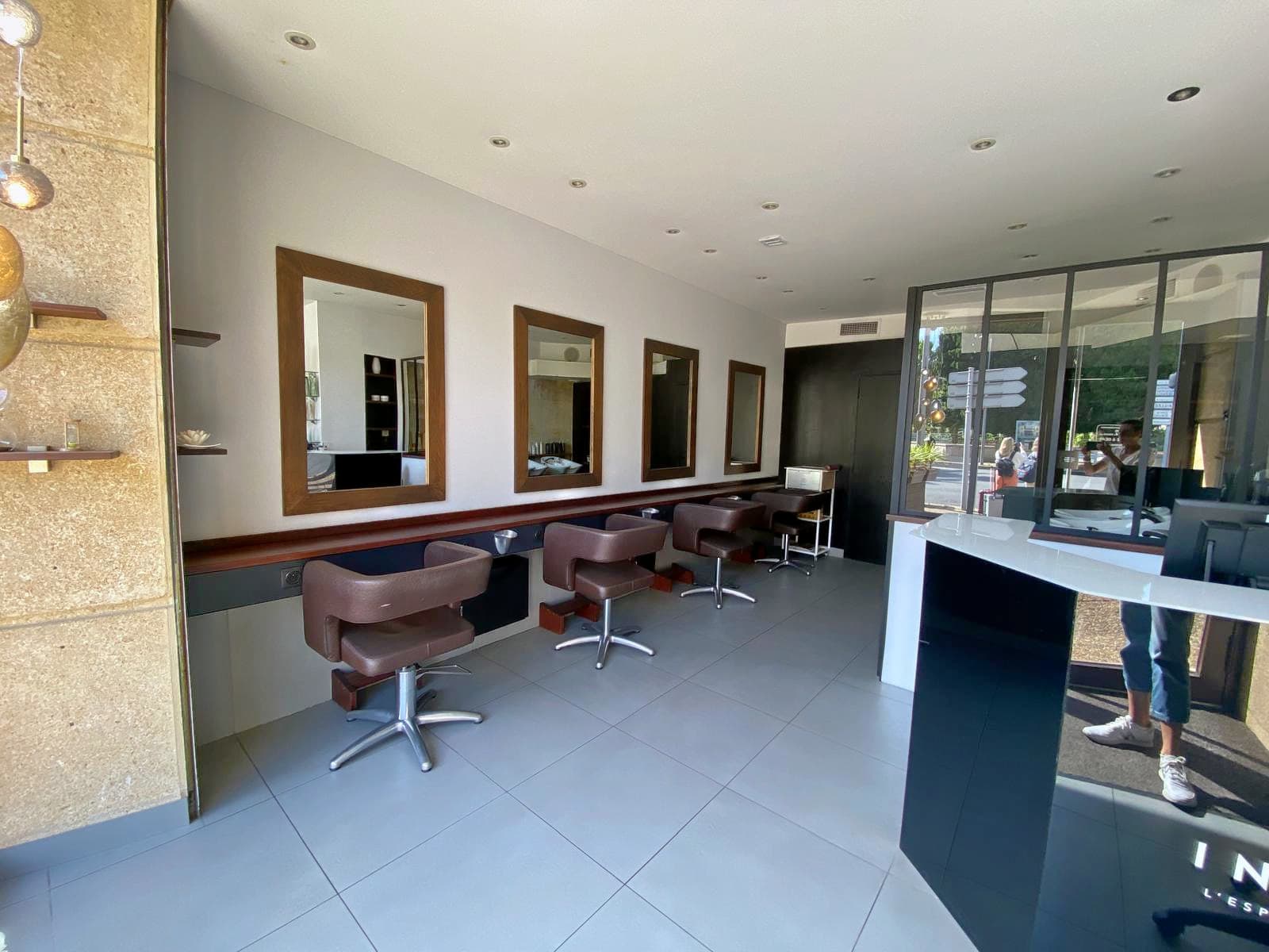 IN’ÉAL l'Esprit Coiffure - Coiffure Hyères - IN’ÉAL l'Esprit Coiffure - Photo Galerie - OneBooking