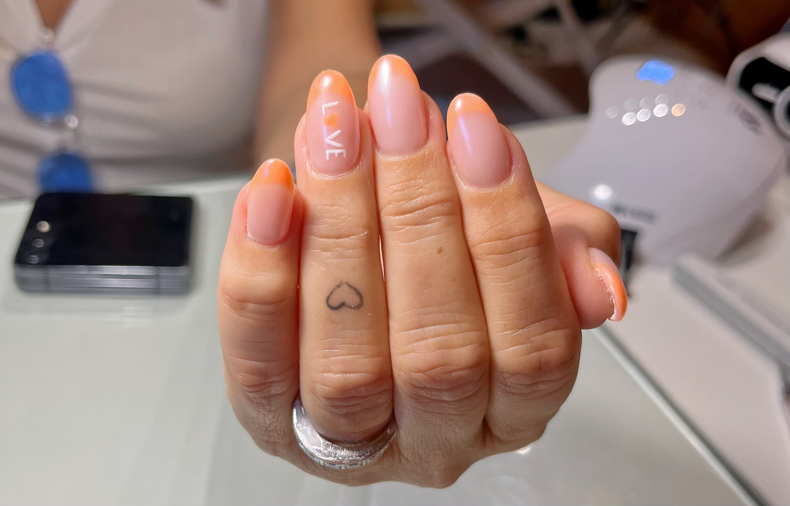 Mme Mélodie - Sourcils & cils Nice - Mme Mélodie - Photo Galerie - OneBooking