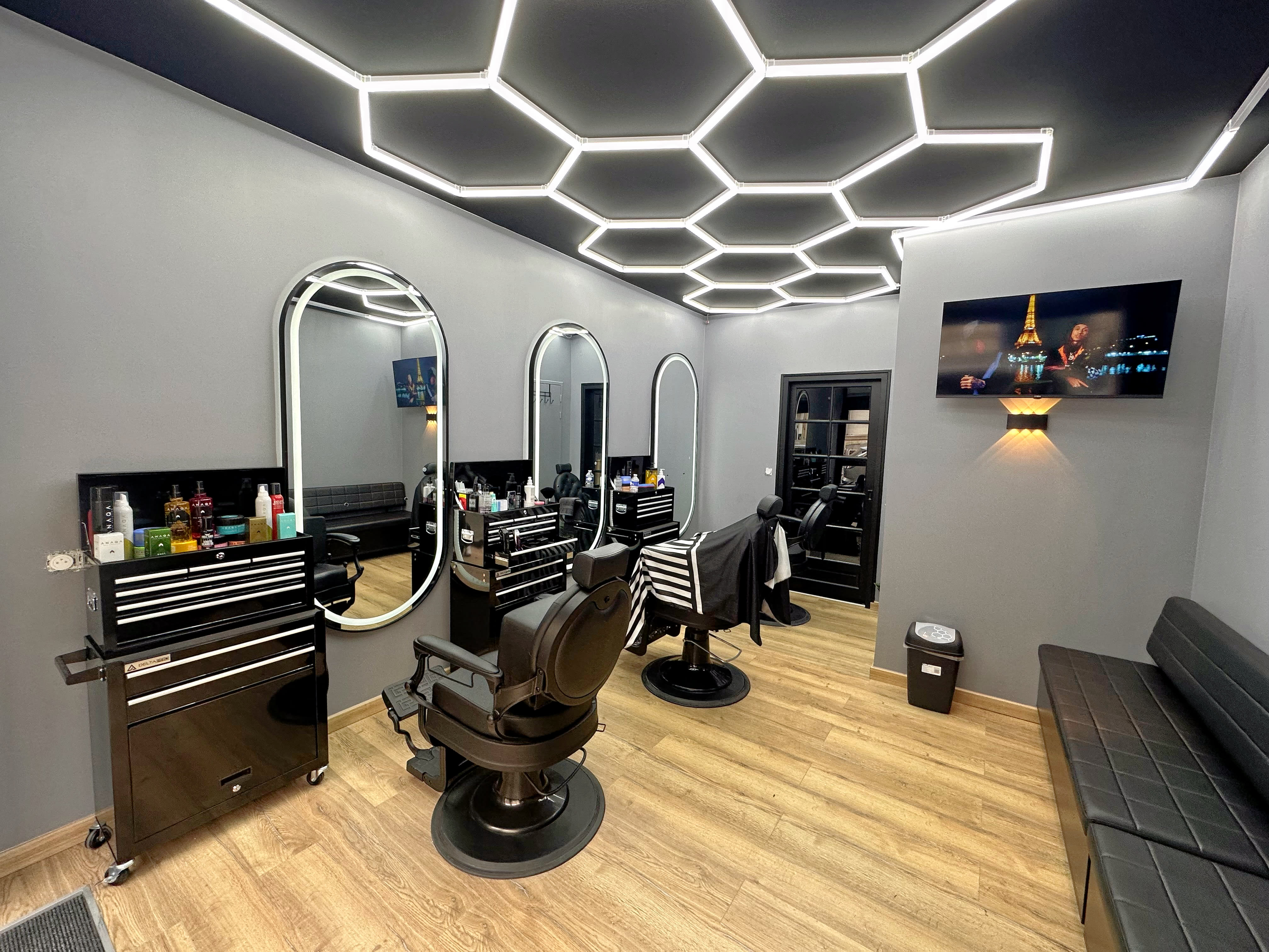 Maestro Barber Shop - Coiffure Angers - OneBooking