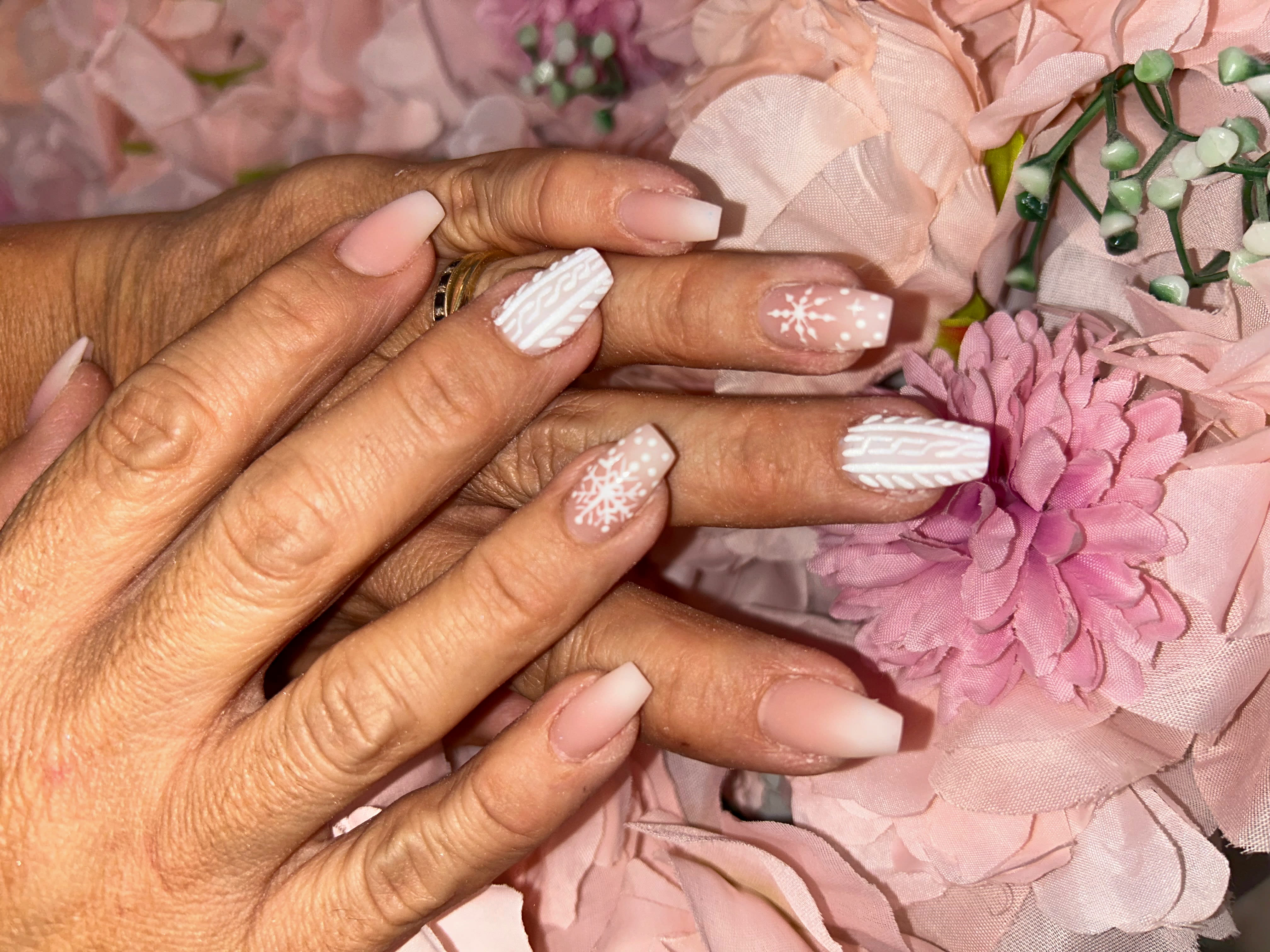 Carmela Nail’s - Coiffure Nice - Carmela Nail’s - Photo Galerie - OneBooking