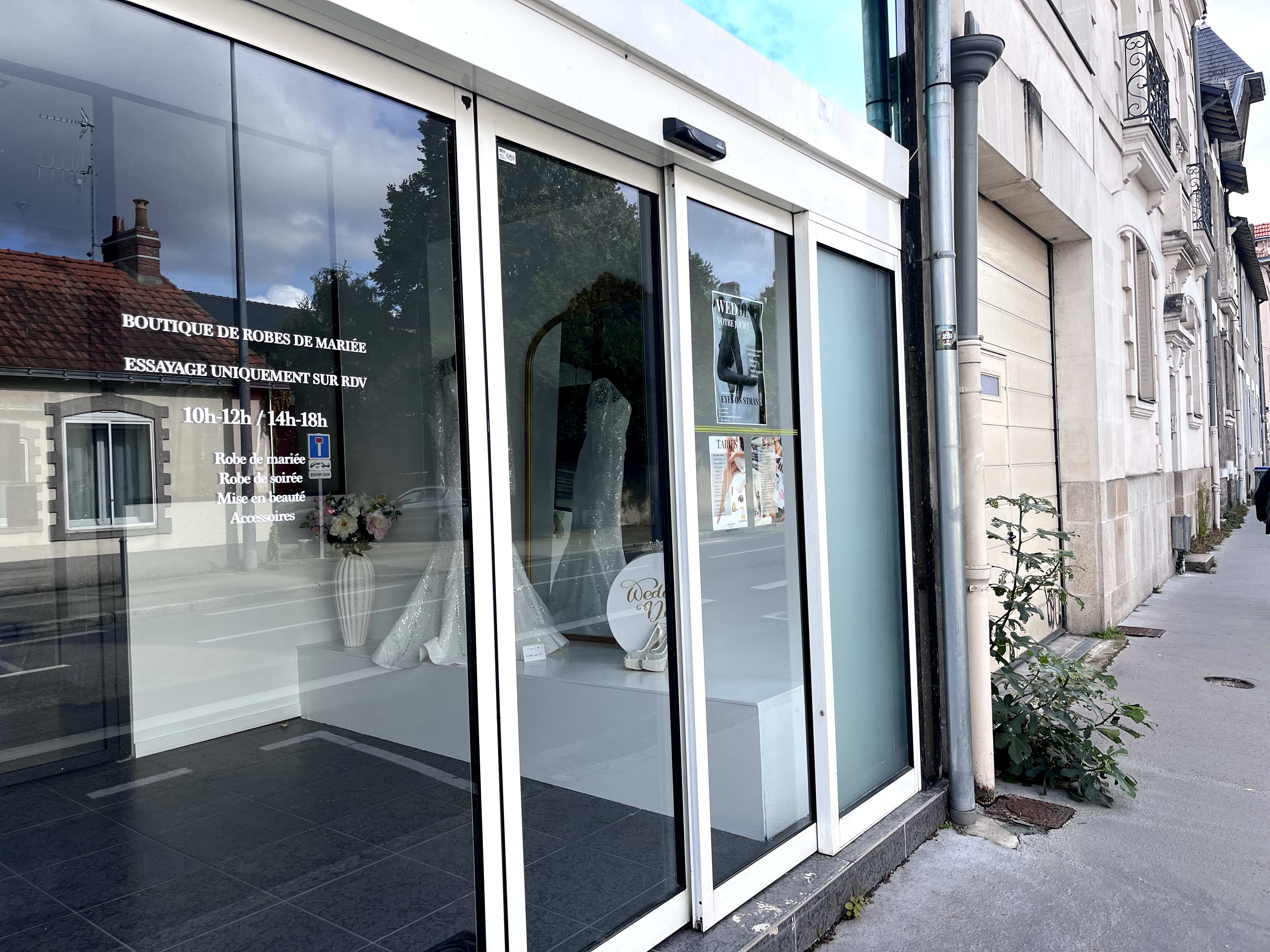 EyesOnStrass by Lila - Institut de beauté Nantes - EyesOnStrass by Lila - Photo Galerie - OneBooking