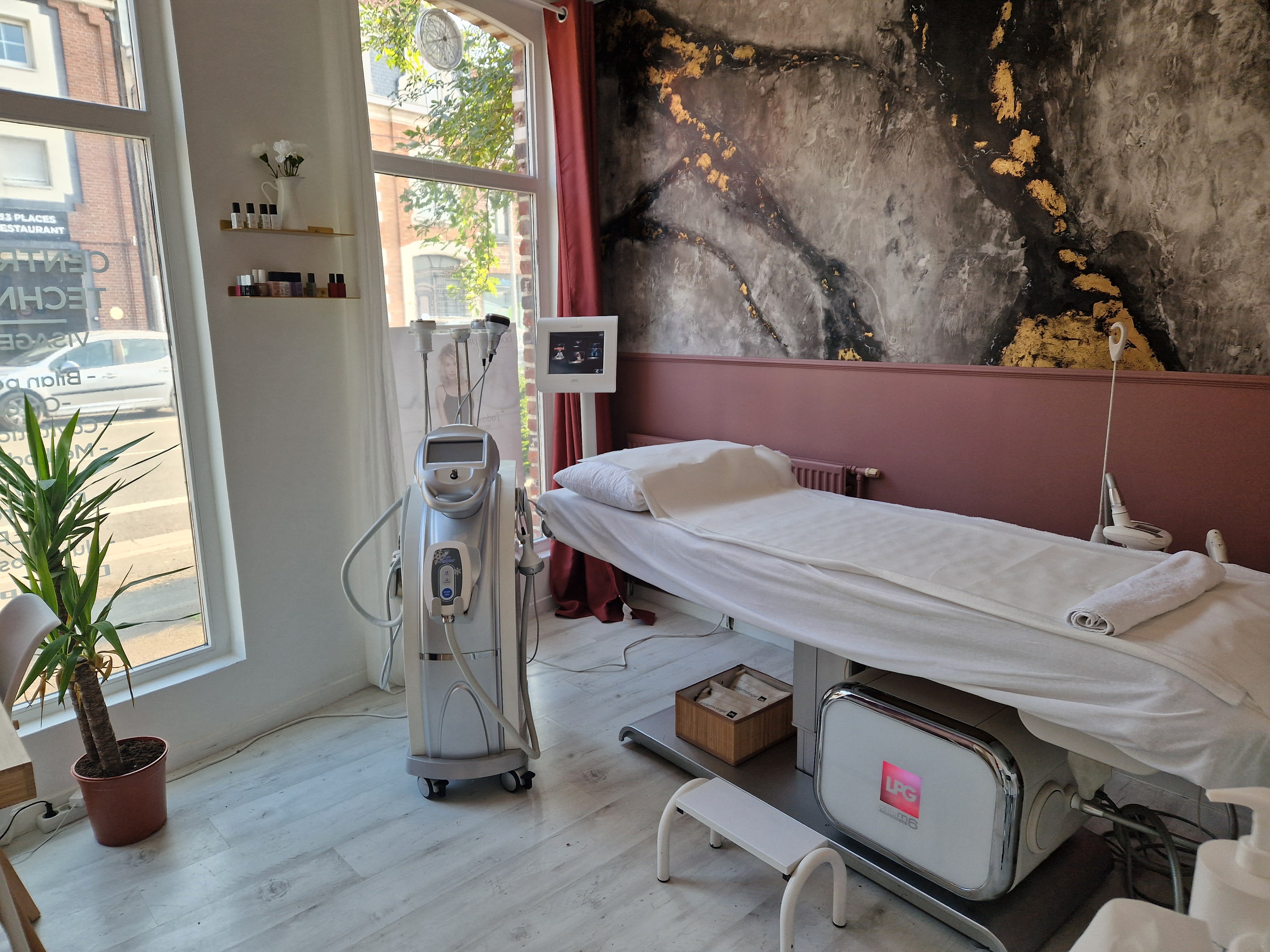 BODY BY BAHIA - Institut de beauté Lille - OneBooking