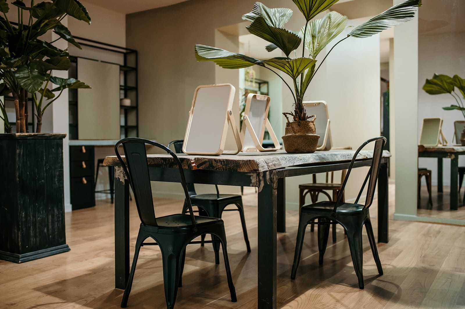 La Récréation Coiffure - Institut de beauté Béziers - La Récréation Coiffure - Photo Galerie - OneBooking