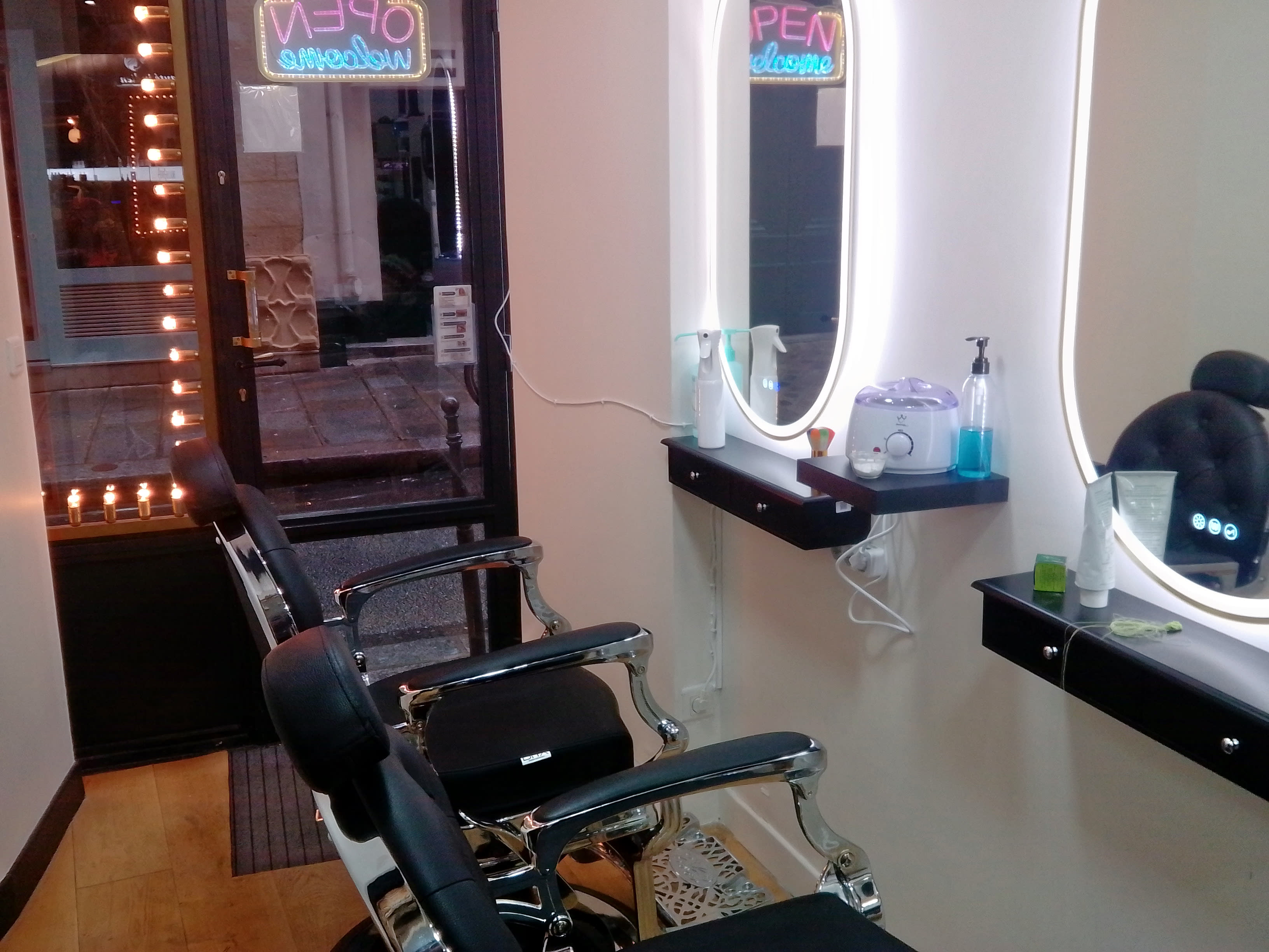 Joya Centre de beauté Indien - Onglerie Paris - OneBooking