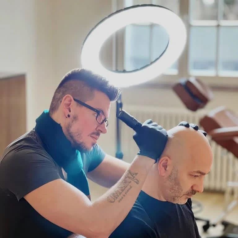TricoDermo - Micropigmentation capillaire - Coiffure Toulouse - Photo de couverture - OneBooking
