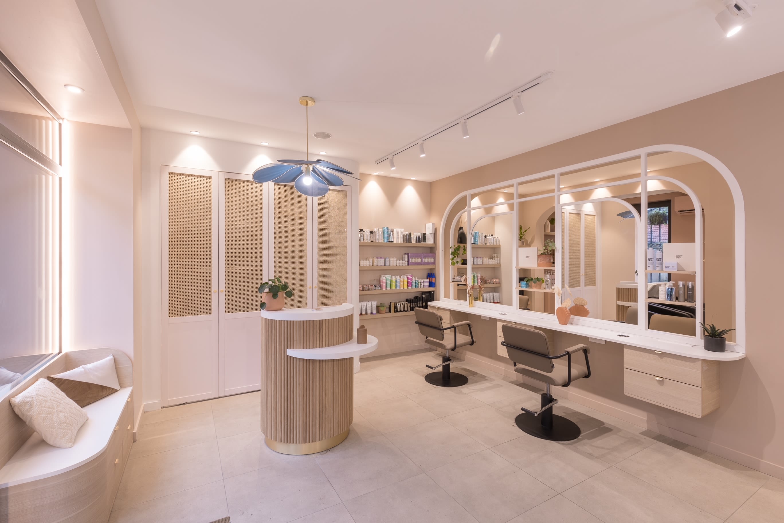 Salon KF - Coiffure Nantes - Salon KF - Photo Galerie - OneBooking