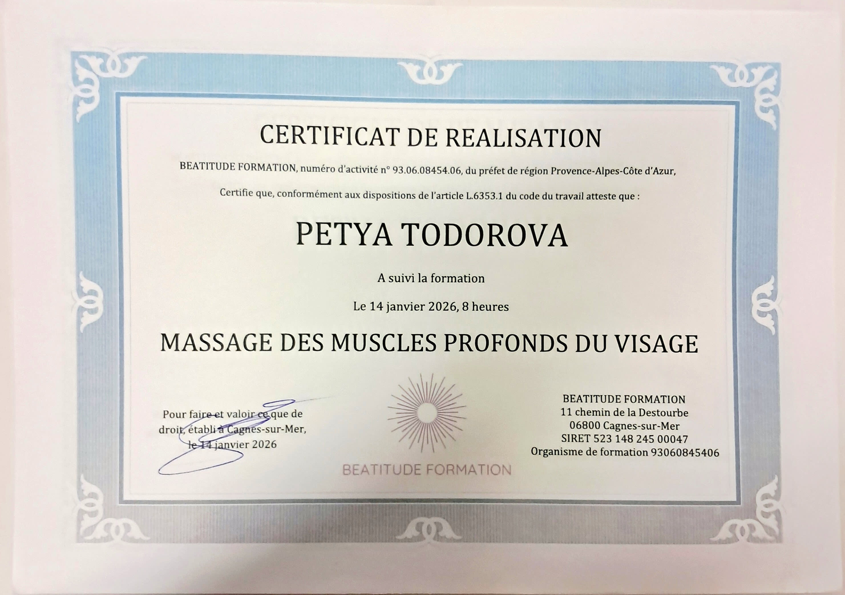 Petya Esthetique - Sourcils & cils Nice - Petya Esthetique - Photo Galerie - OneBooking