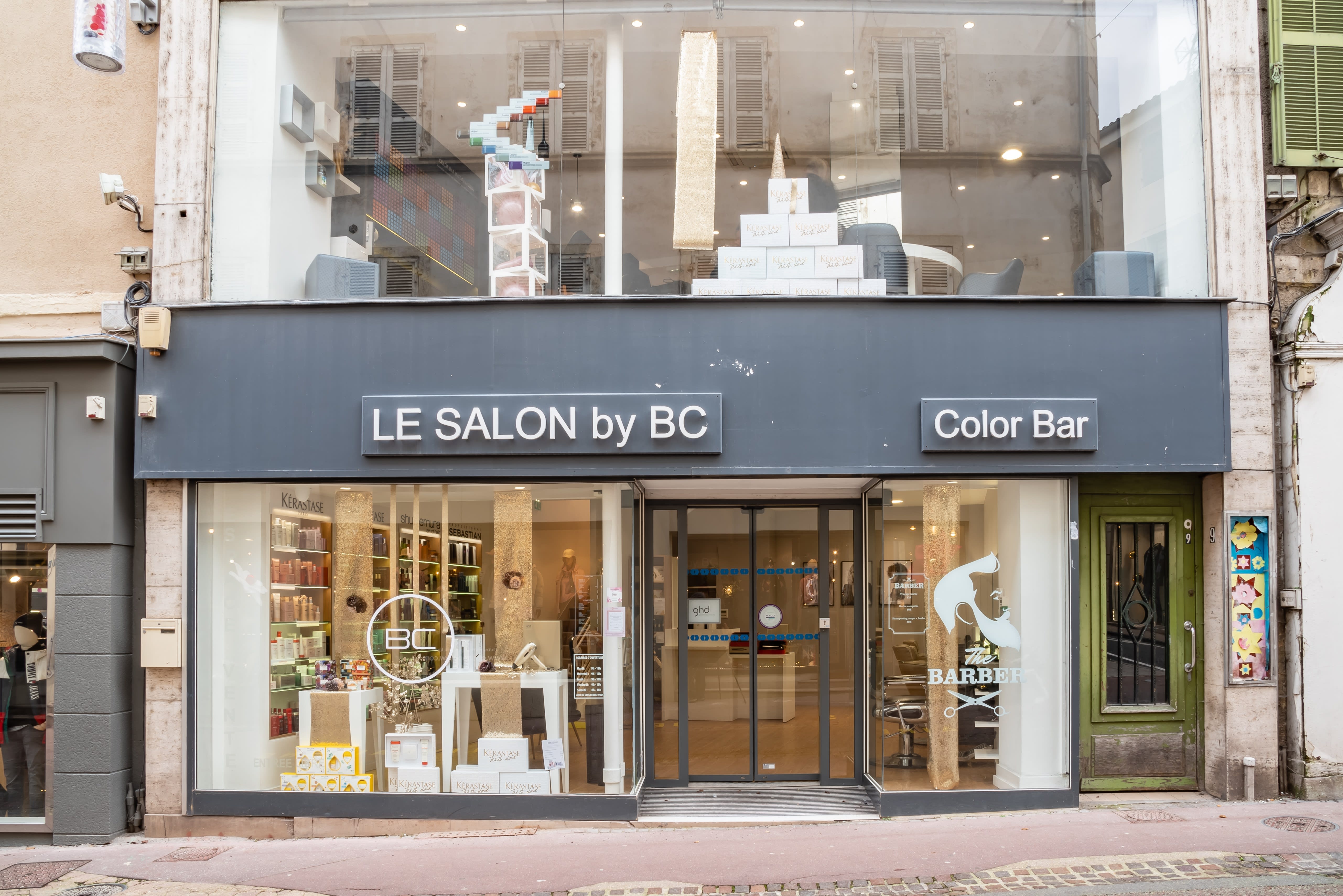 Le Salon et L’institut By BC